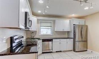 #4 photo, 33 Robin Lane, ナッソー郡 Levittown , NY 11756