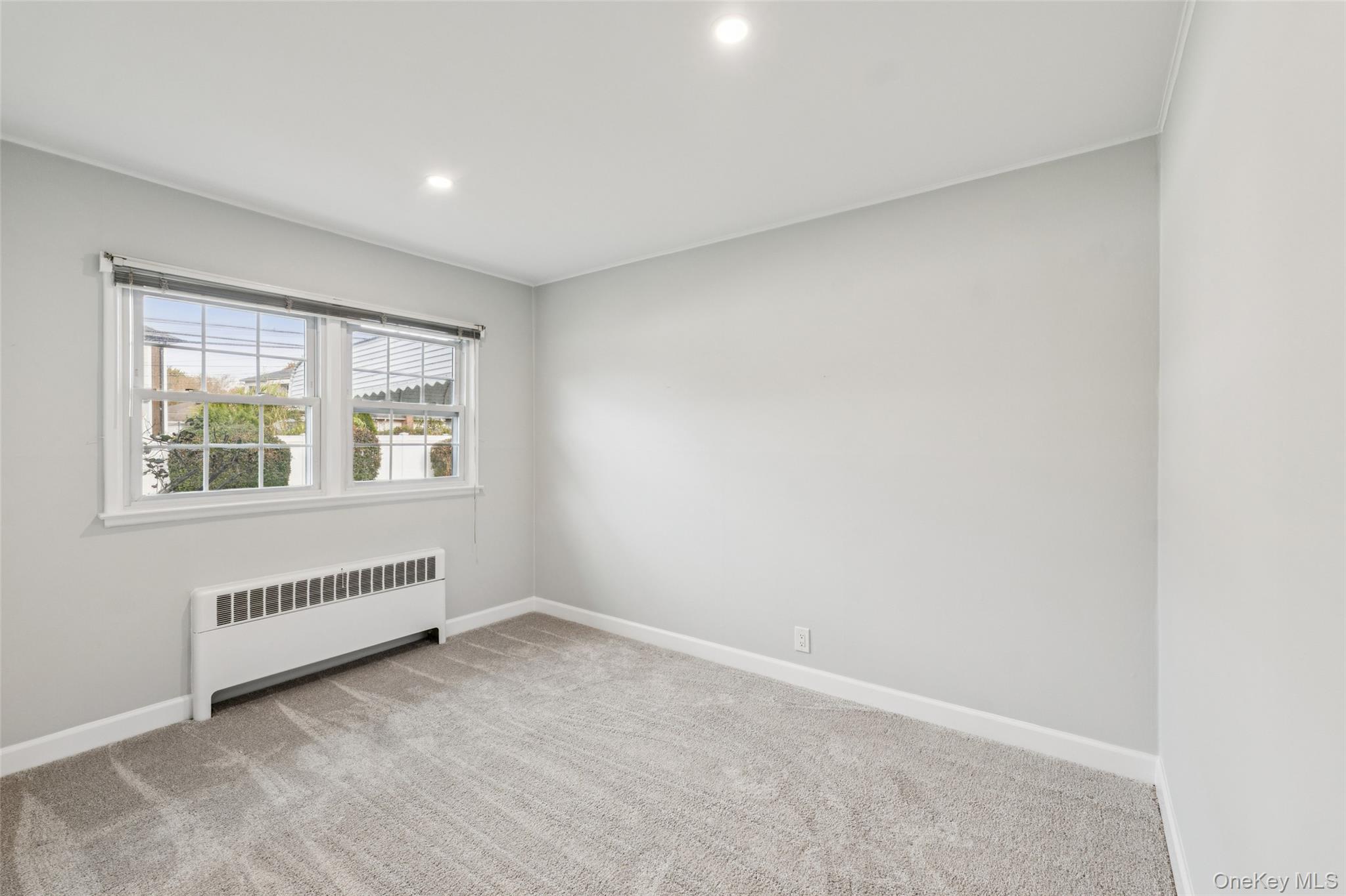 #18 photo, 1689 Barbara Lane, East Meadow , NY 11554