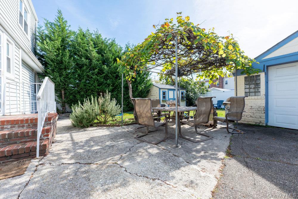 #17 photo, 151-26 20th Avenue, クイーンズ区 Whitestone , NY 11357