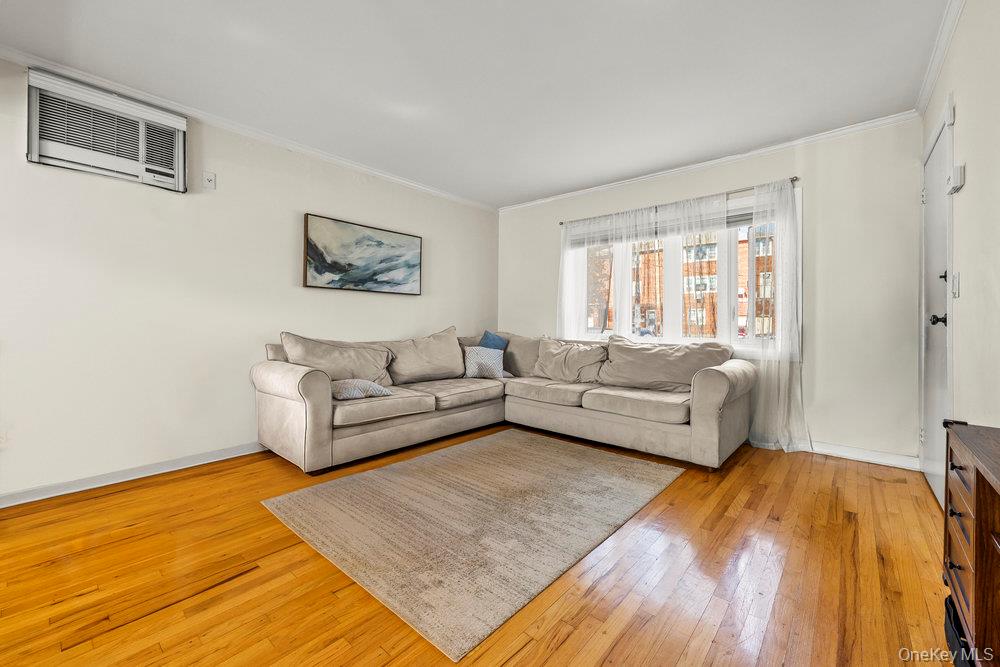 #4 photo, 151-26 20th Avenue, クイーンズ区 Whitestone , NY 11357