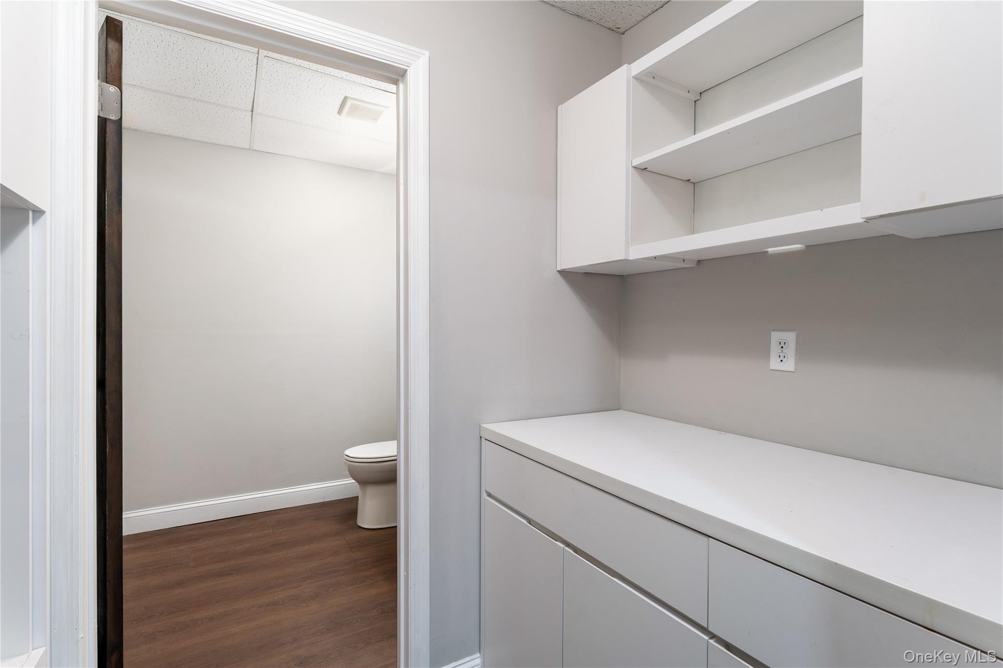 #11 photo, 538 Route 25A, サフォーク郡 Rocky Point , NY 11778