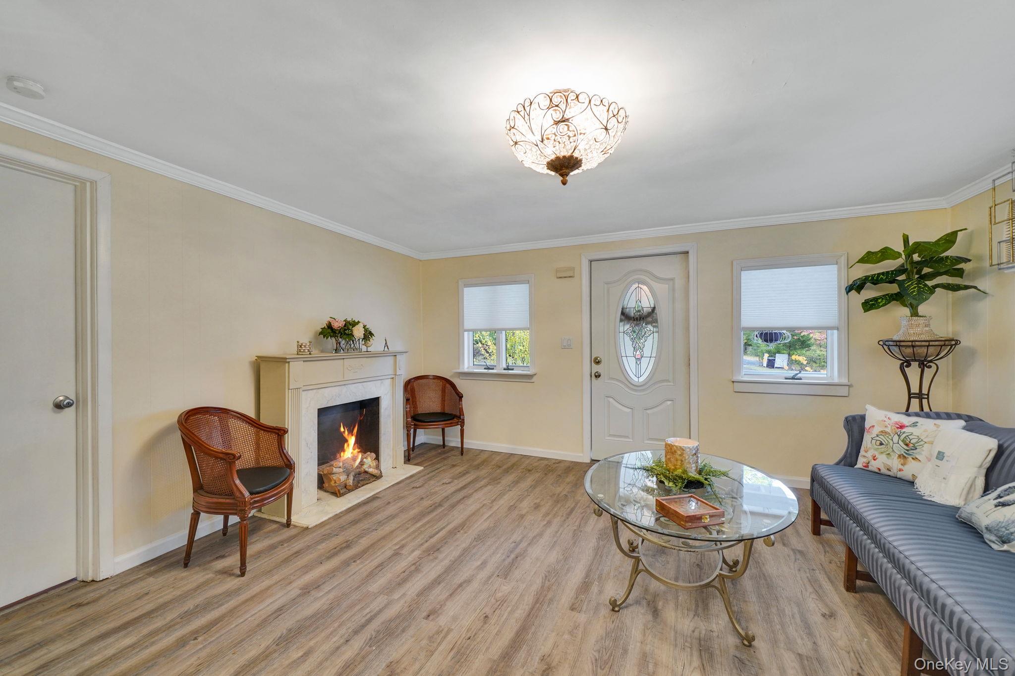 #14 photo, 10 Siracusa Boulevard, サフォーク郡 Smithtown , NY 11787