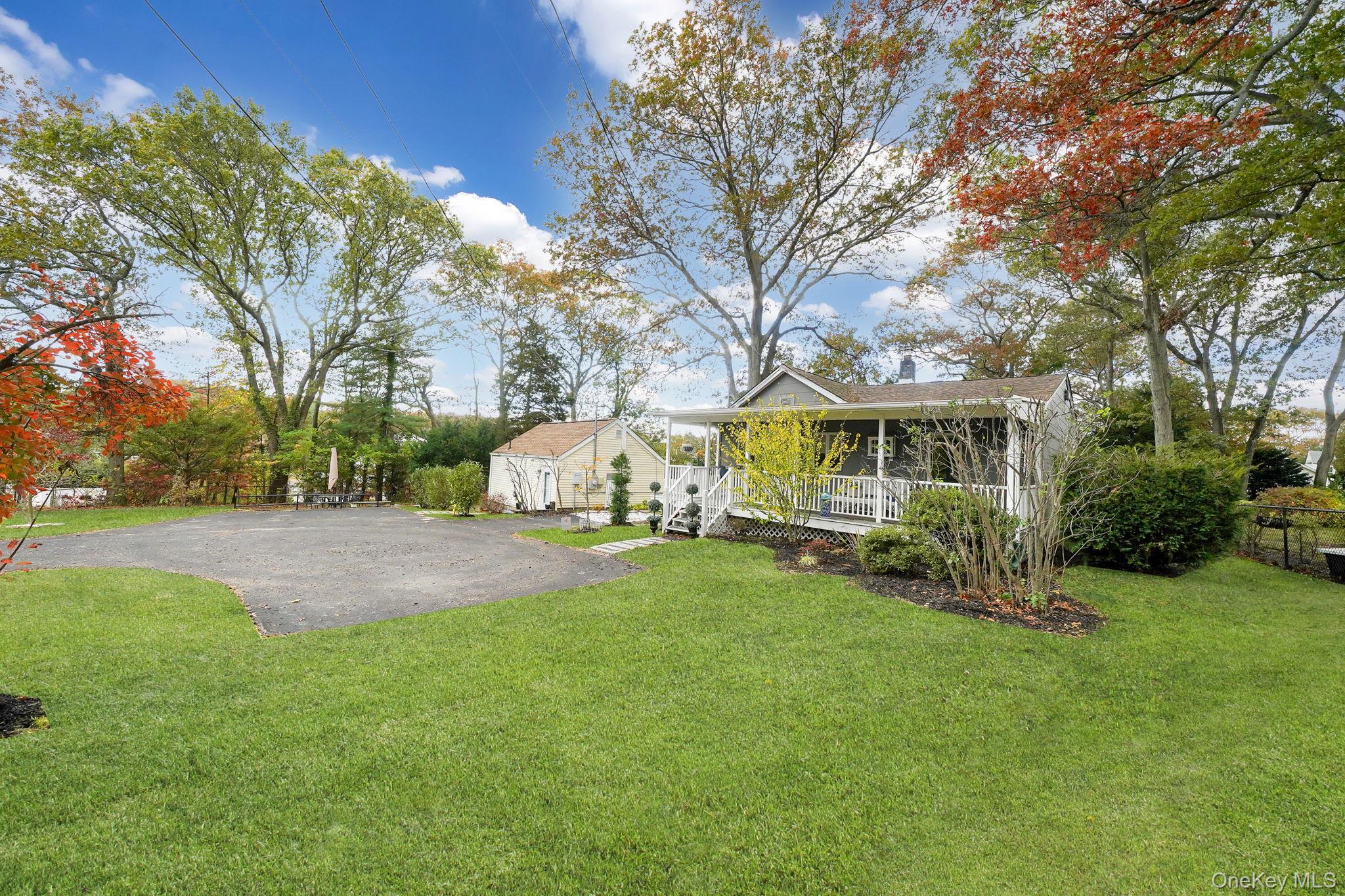 #4 photo, 10 Siracusa Boulevard, サフォーク郡 Smithtown , NY 11787