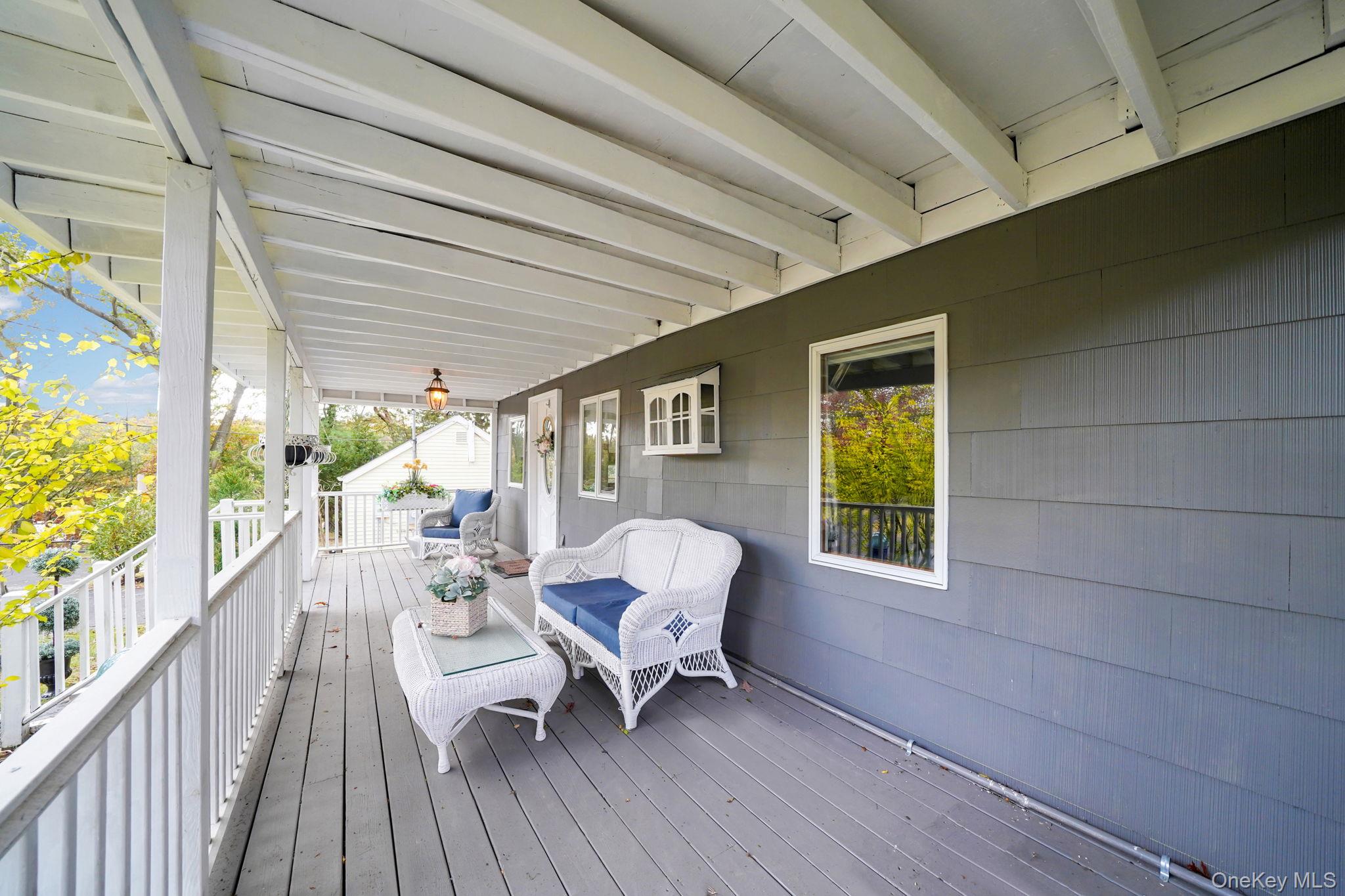 #9 photo, 10 Siracusa Boulevard, サフォーク郡 Smithtown , NY 11787