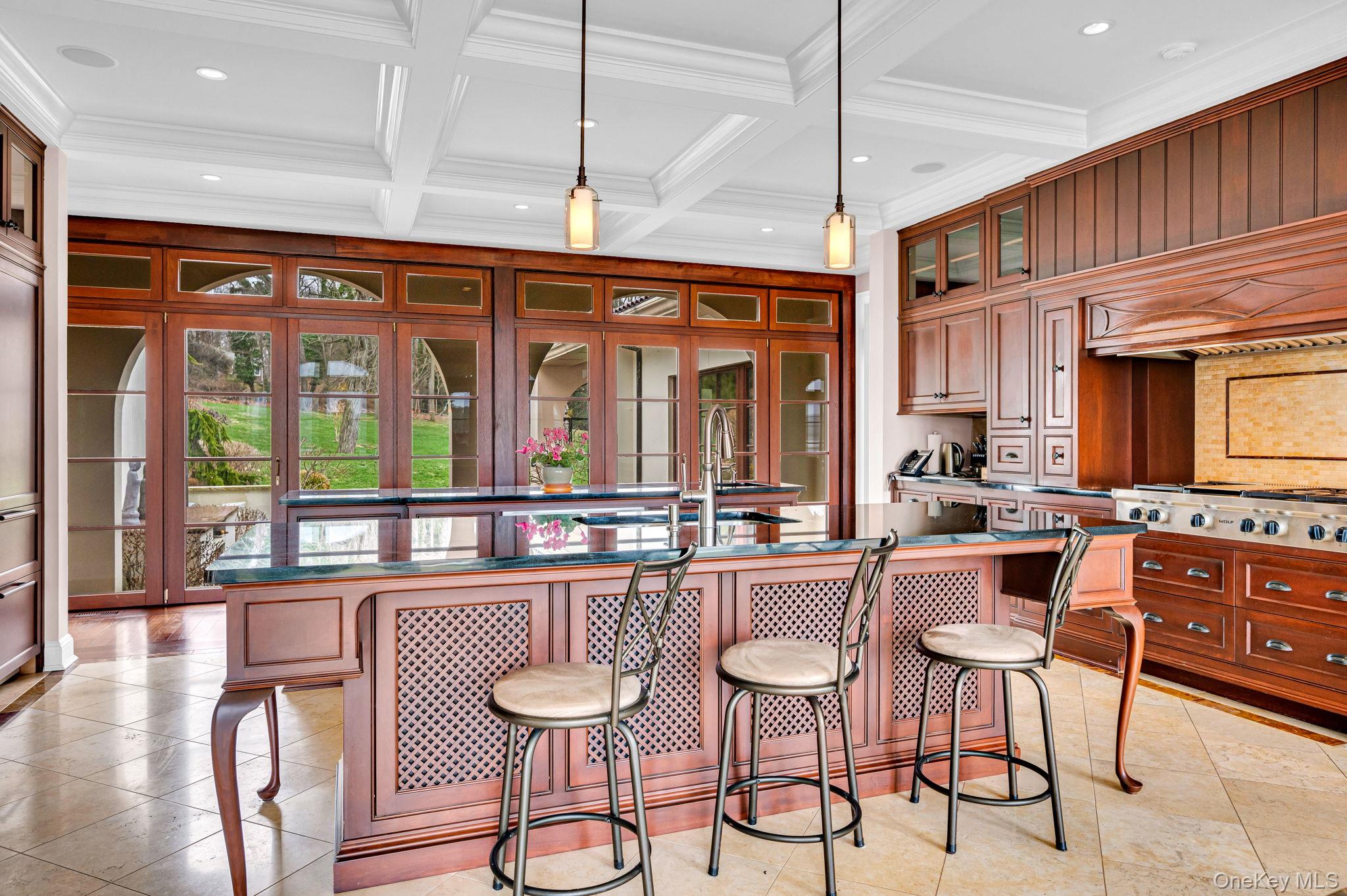 #13 photo, 717 Short Beach Road, サフォーク郡 Nissequogue , NY 11780