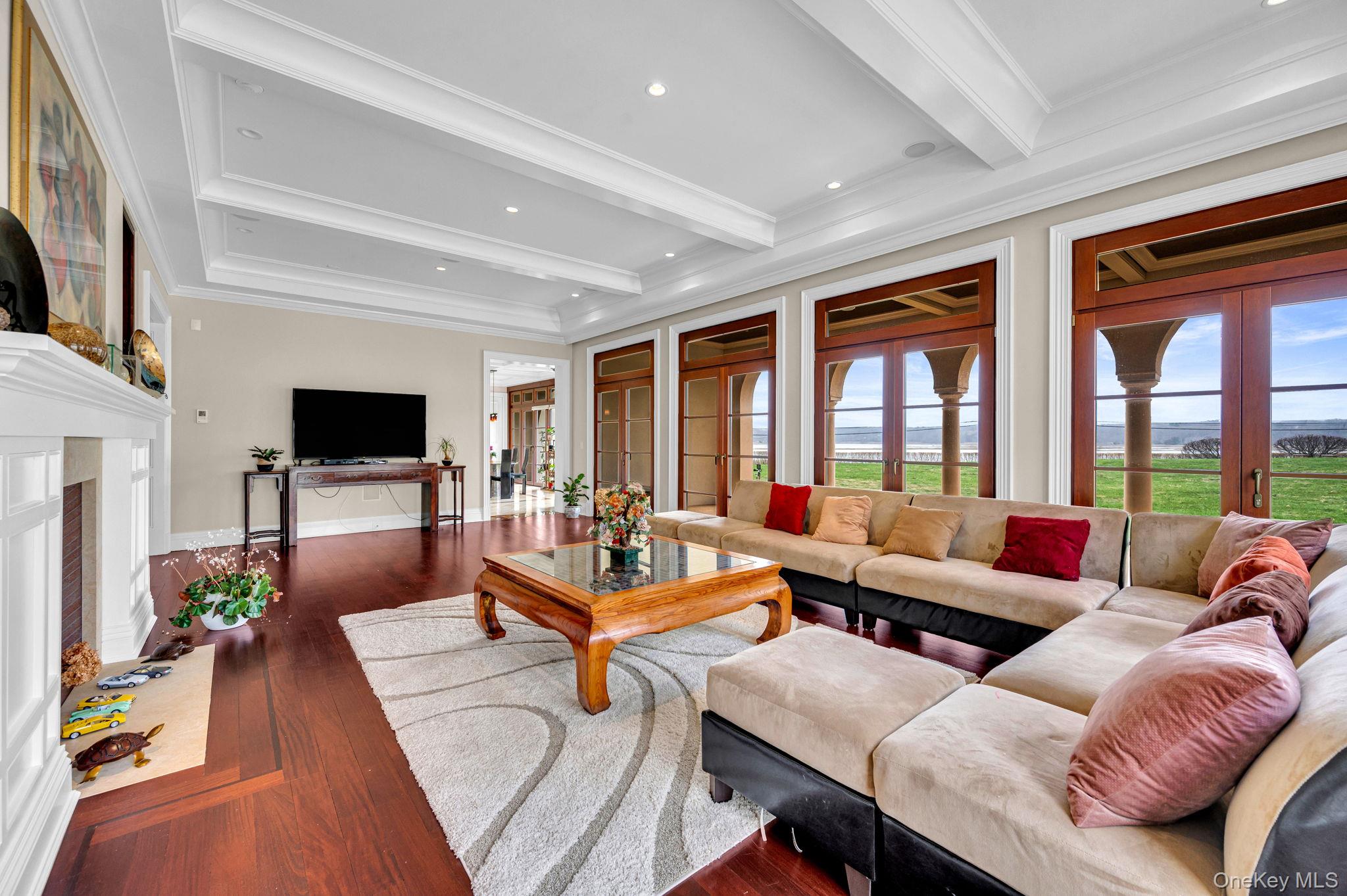 #15 photo, 717 Short Beach Road, サフォーク郡 Nissequogue , NY 11780