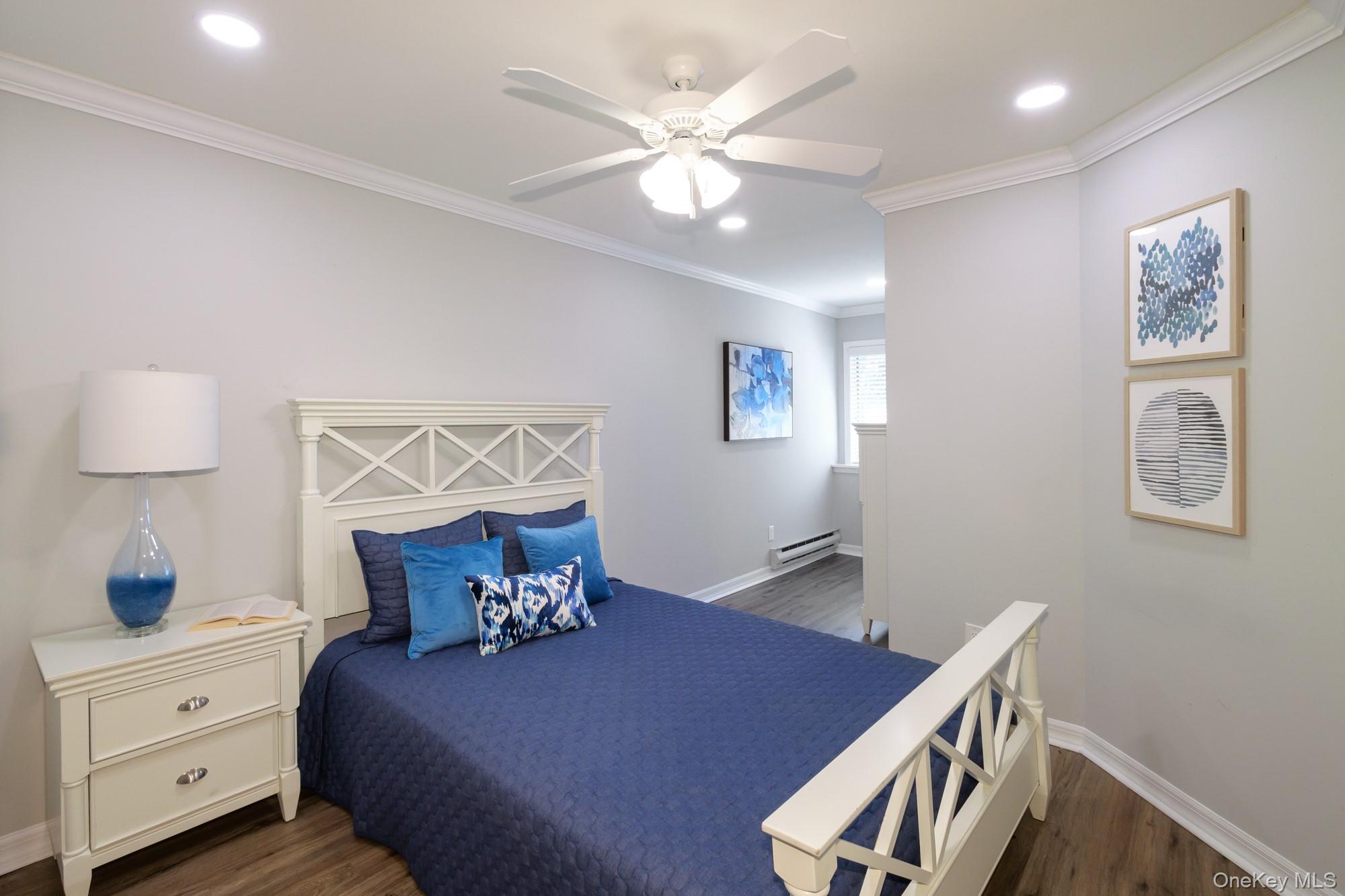 #7 photo, 255 E Main Street, サフォーク郡 East Islip , NY 11730