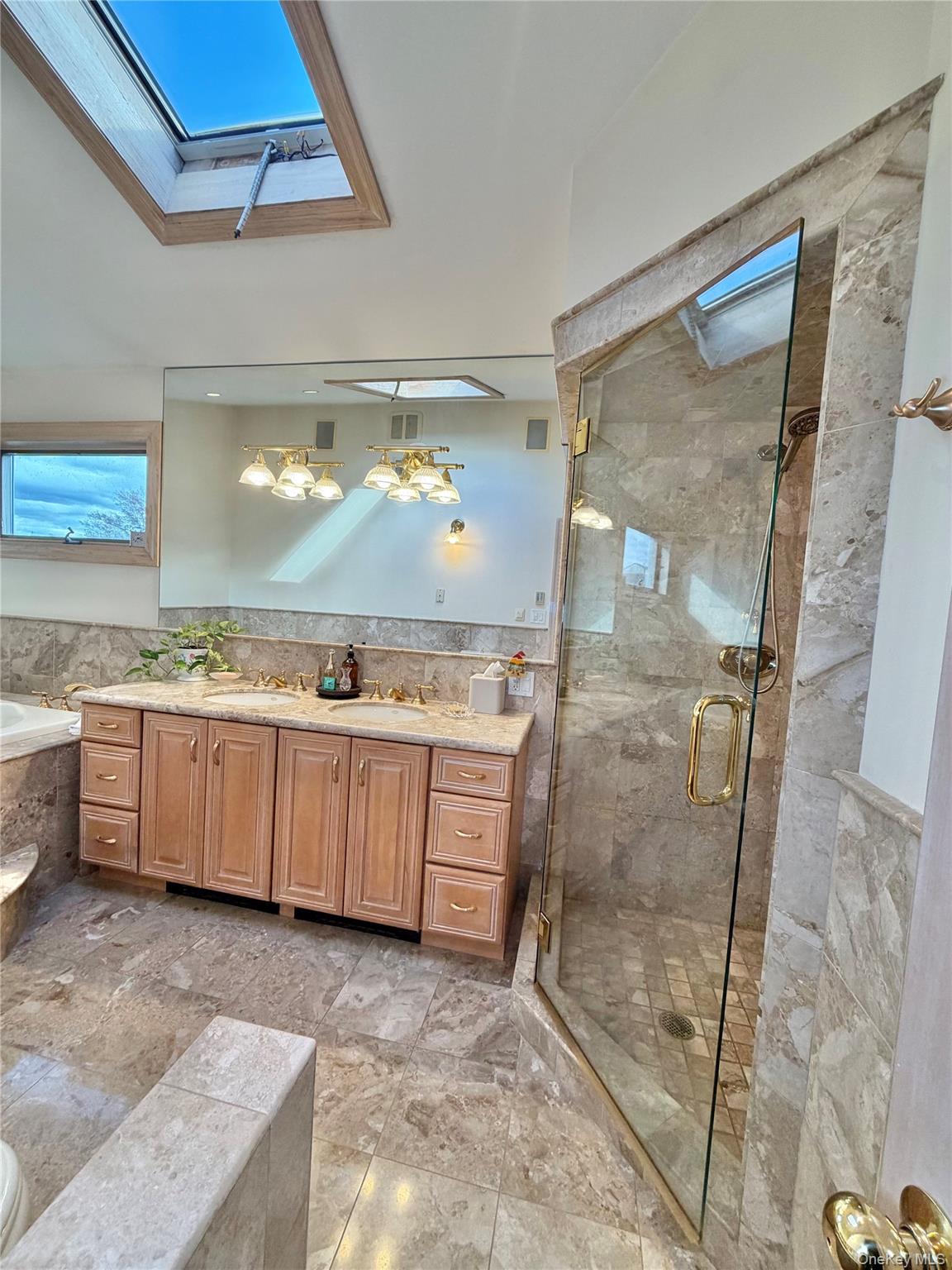 #15 photo, 5335 192nd Street, クイーンズ区 Fresh Meadows , NY 11365