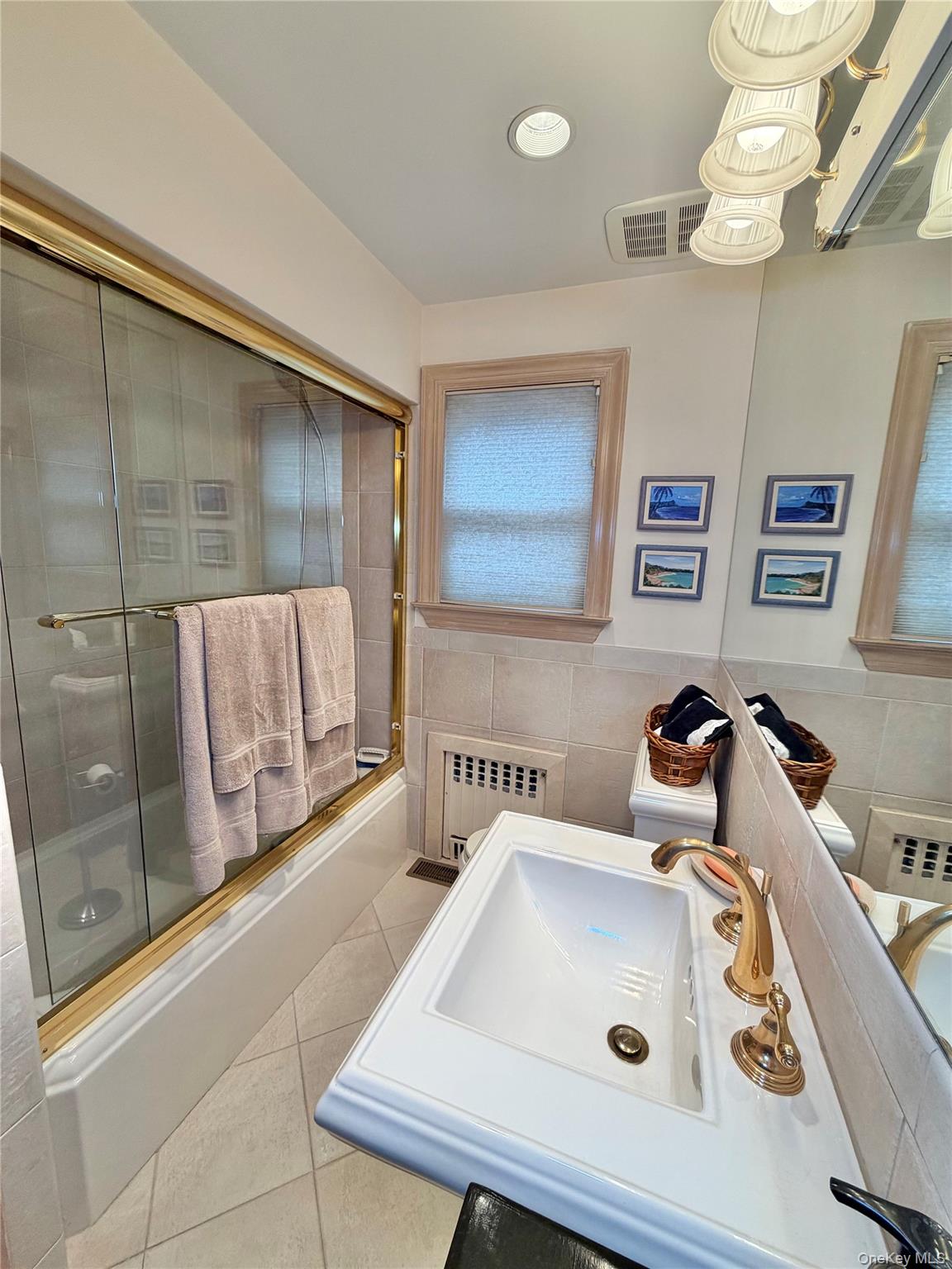 #4 photo, 5335 192nd Street, クイーンズ区 Fresh Meadows , NY 11365