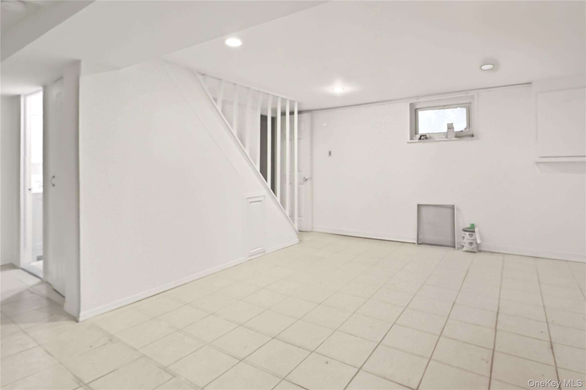 #12 photo, 229 E Hawthorne Avenue, ナッソー郡 Valley Stream , NY 11580