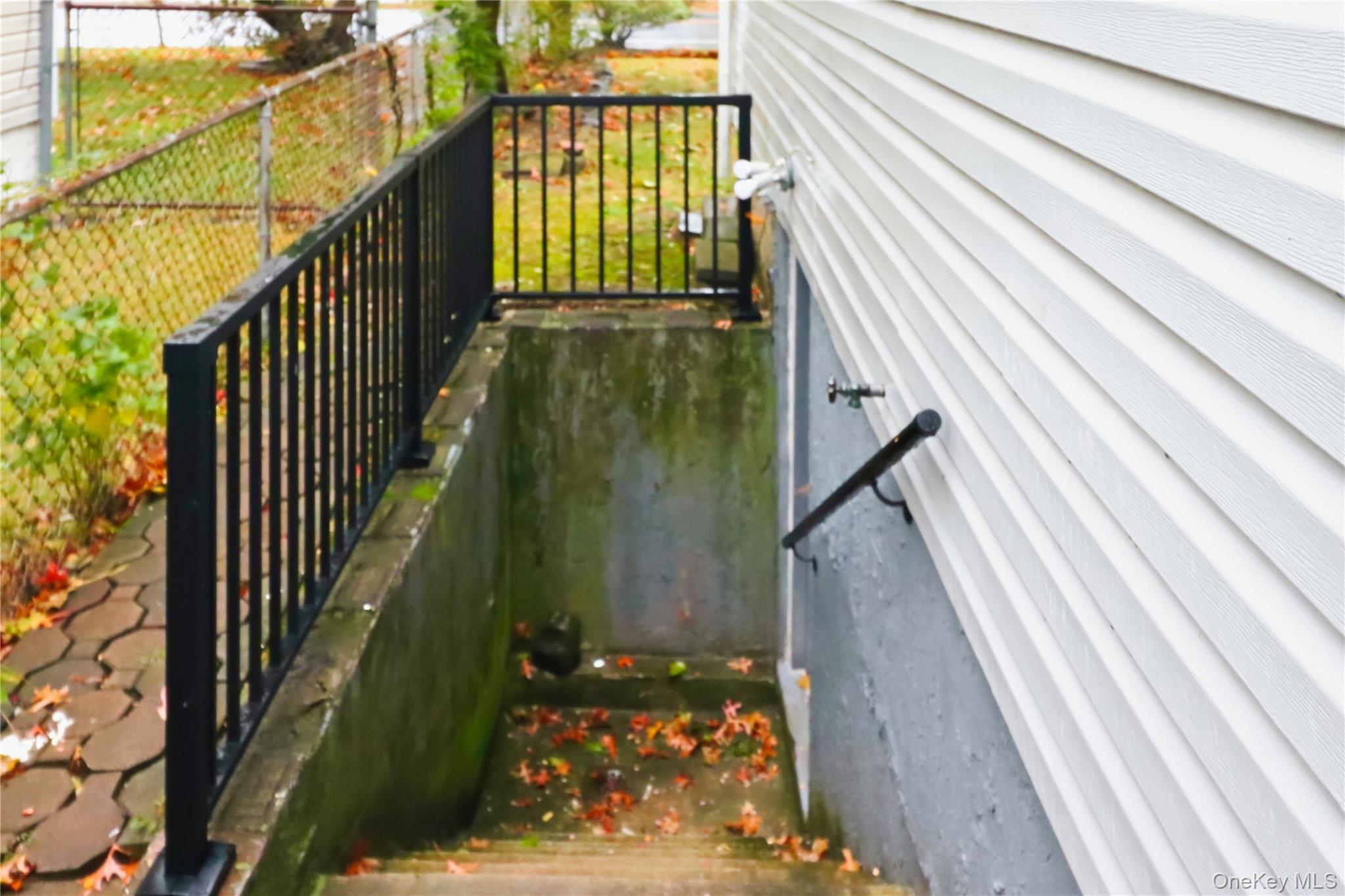 #20 photo, 229 E Hawthorne Avenue, ナッソー郡 Valley Stream , NY 11580