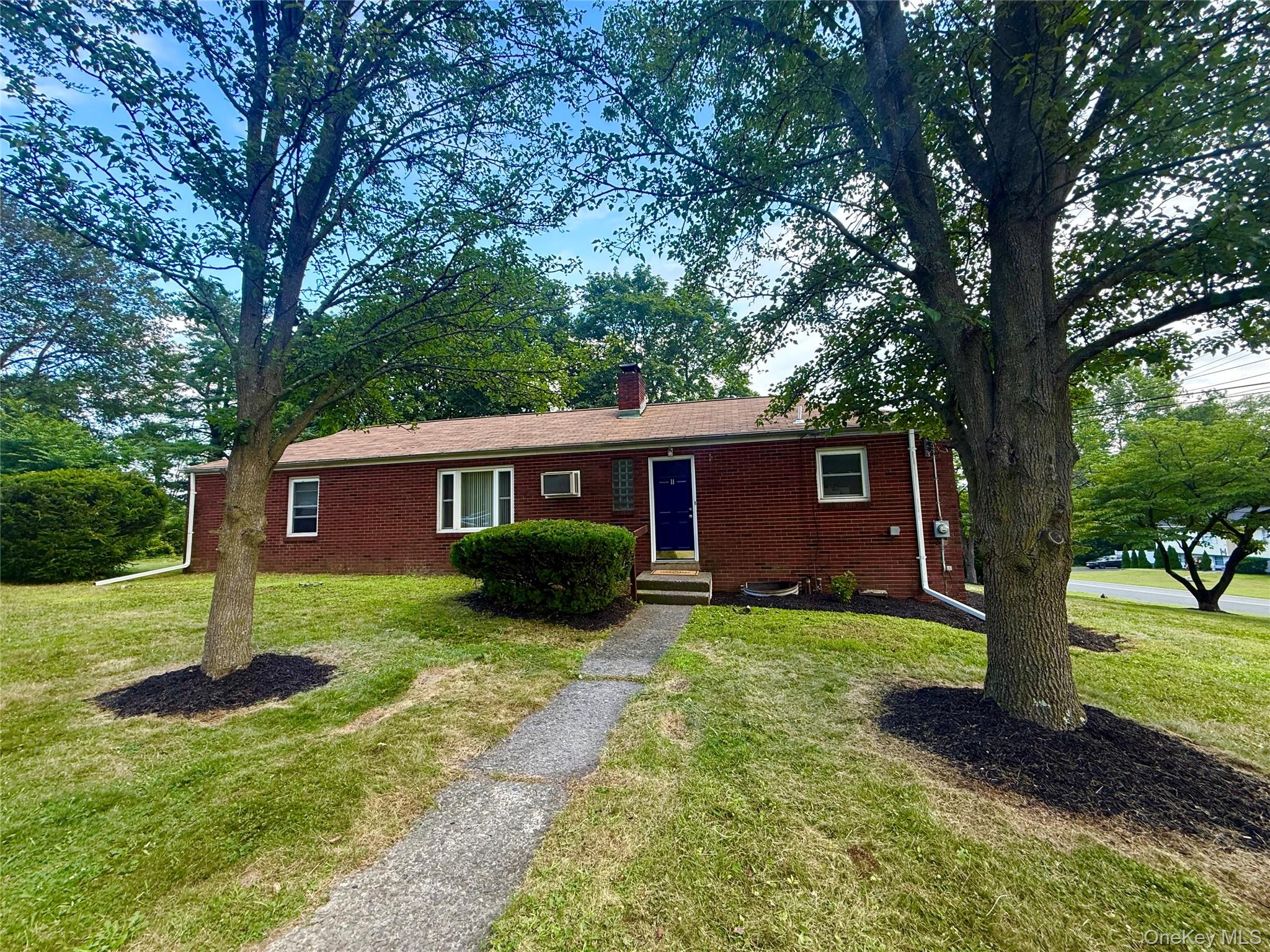 #10 photo, 11 Willow Lane, New Windsor , NY 12553