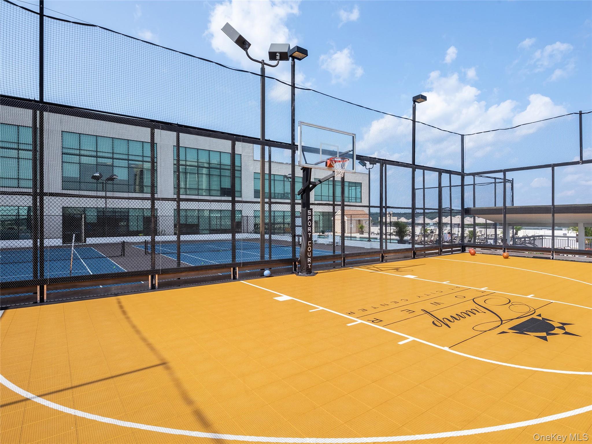 #7 photo, 10 City Place, White Plains , NY 10601