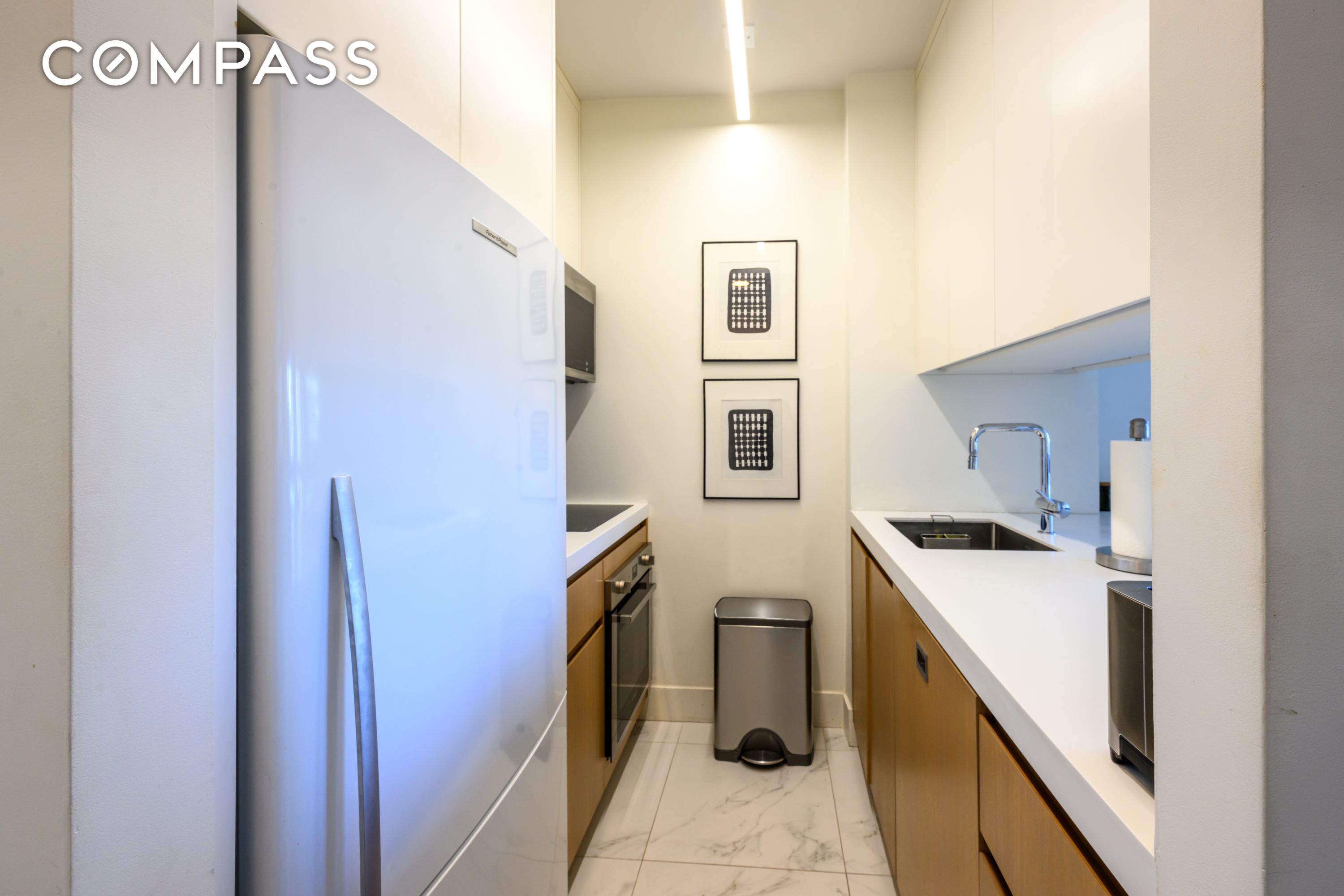 #7 photo, 200-210 E 65th Street, マンハッタン Lenox Hill , NY 10065