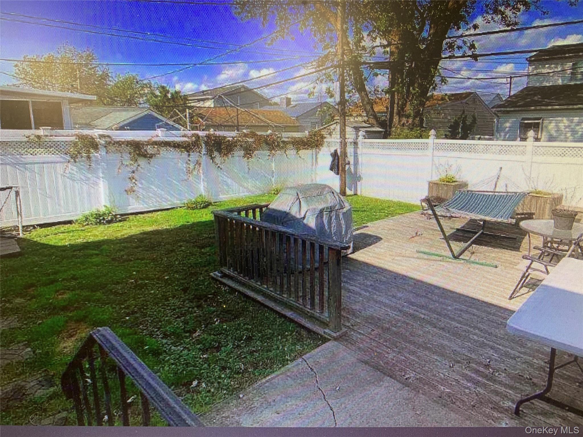 #9 photo, 54 Robert Street, ナッソー郡 Freeport , NY 11520