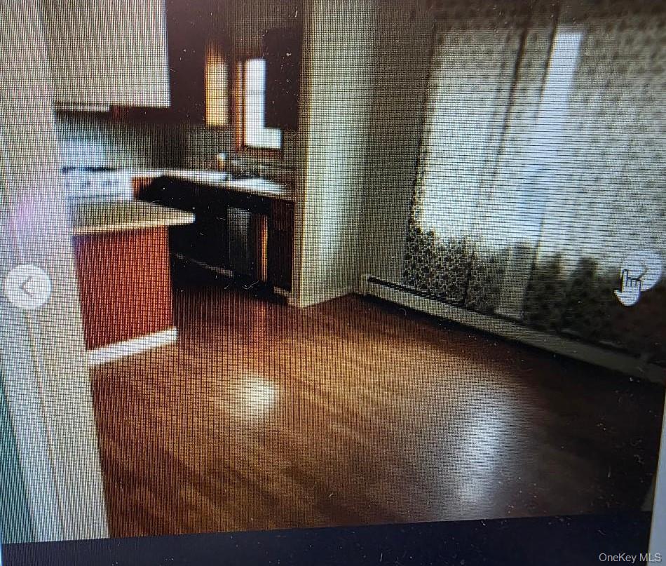 #13 photo, 4 Forest Street, Ronkonkoma , NY 11779