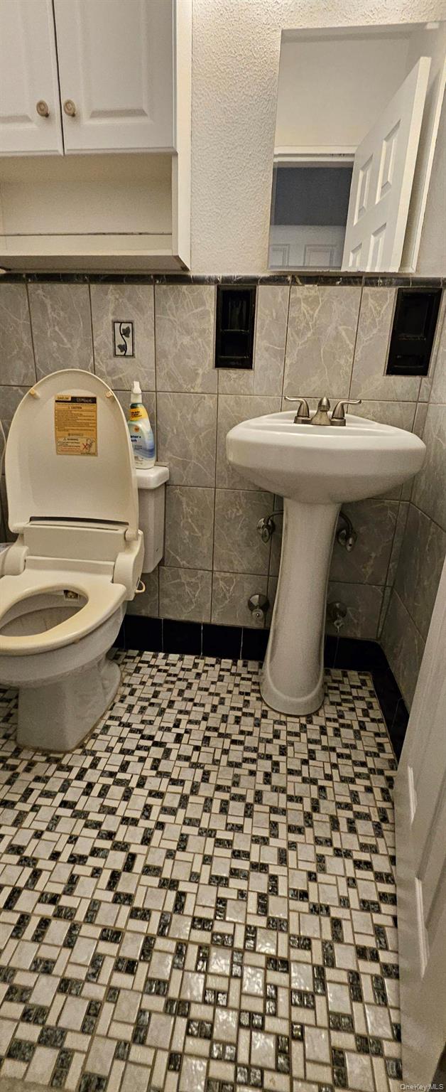 #9 photo, 31-90 140th Street, Flushing , NY 11354