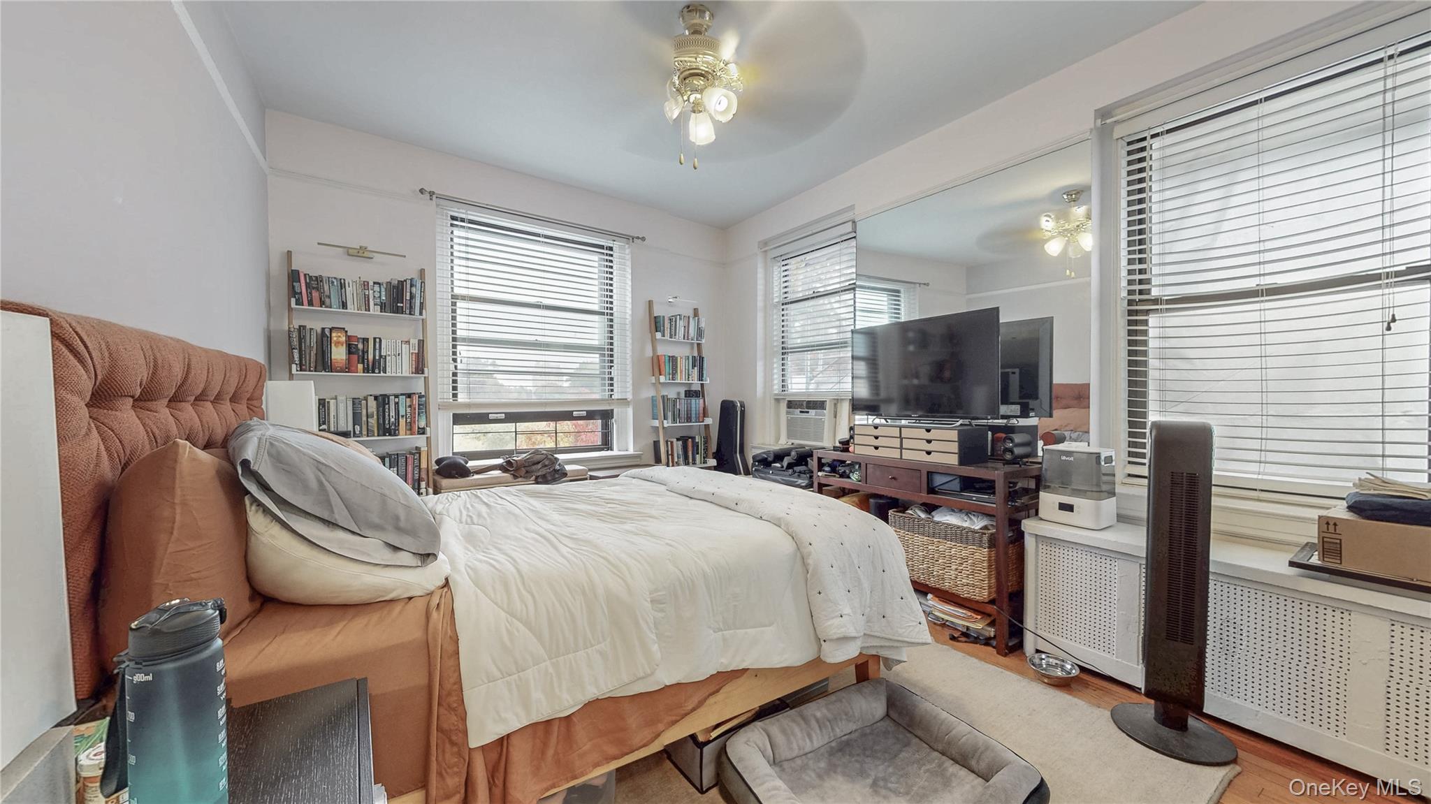 #15 photo, 72-34 Austin St, クイーンズ区 Forest Hills , NY 11375