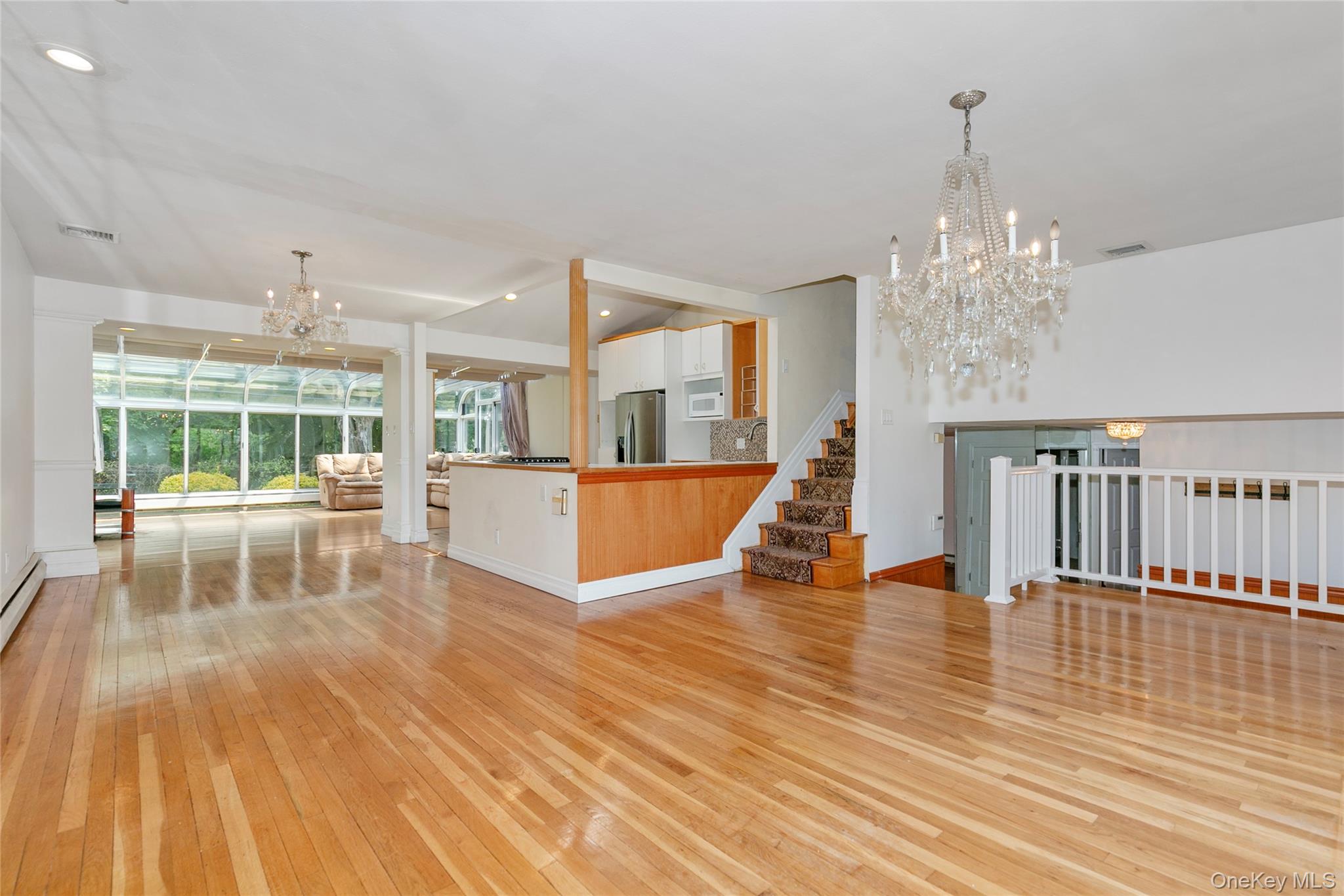 #5 photo, 78 Debora Drive, ナッソー郡 Plainview , NY 11803