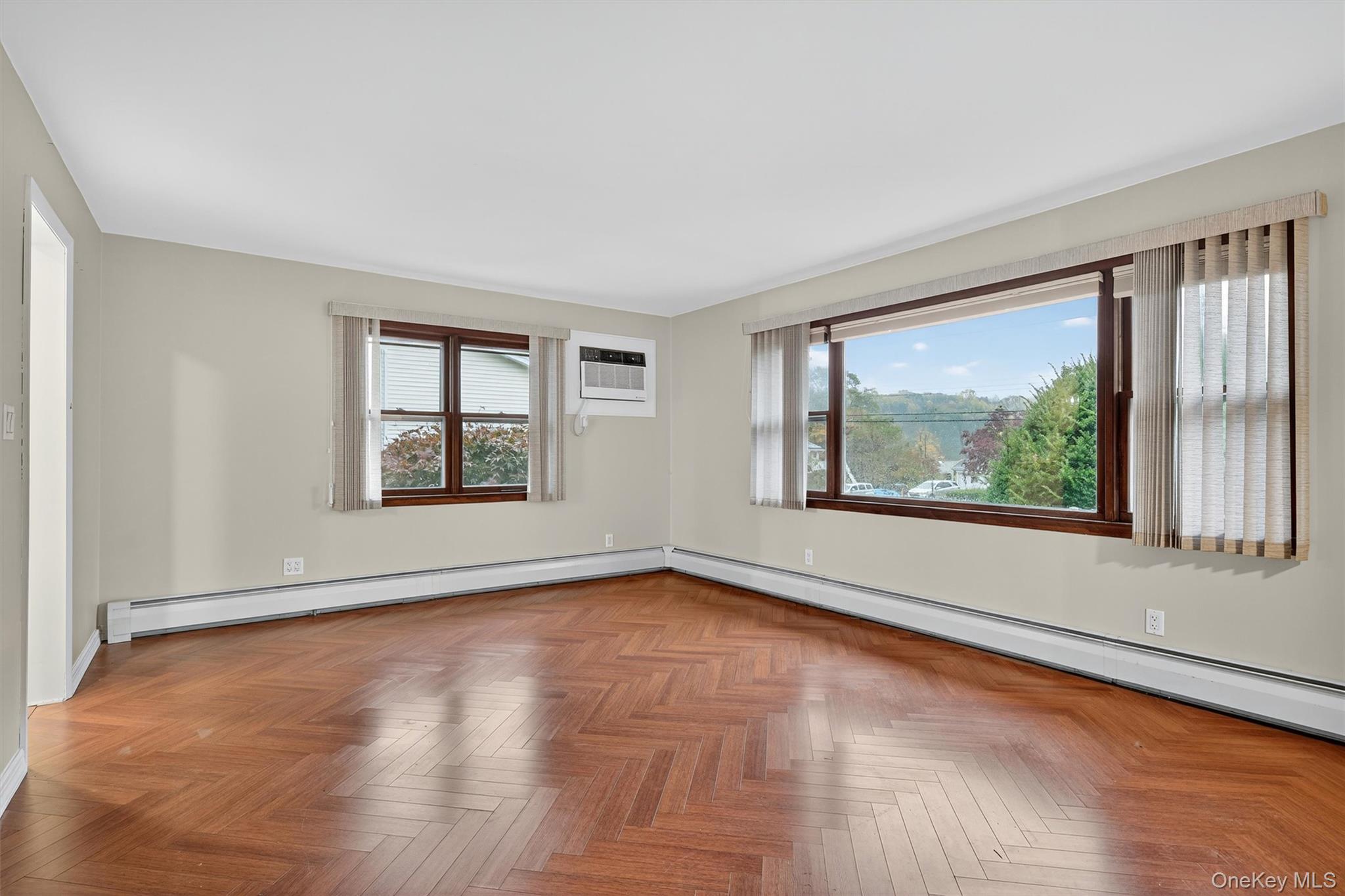 #4 photo, 56 Aqueduct Road, Garrison , NY 10524