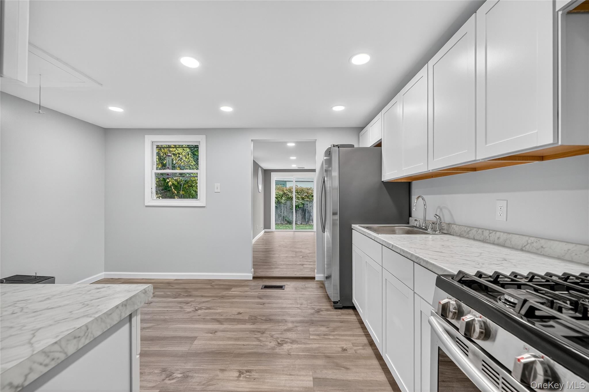 #12 photo, 7 N Wayne Avenue, West Haverstraw , NY 10993