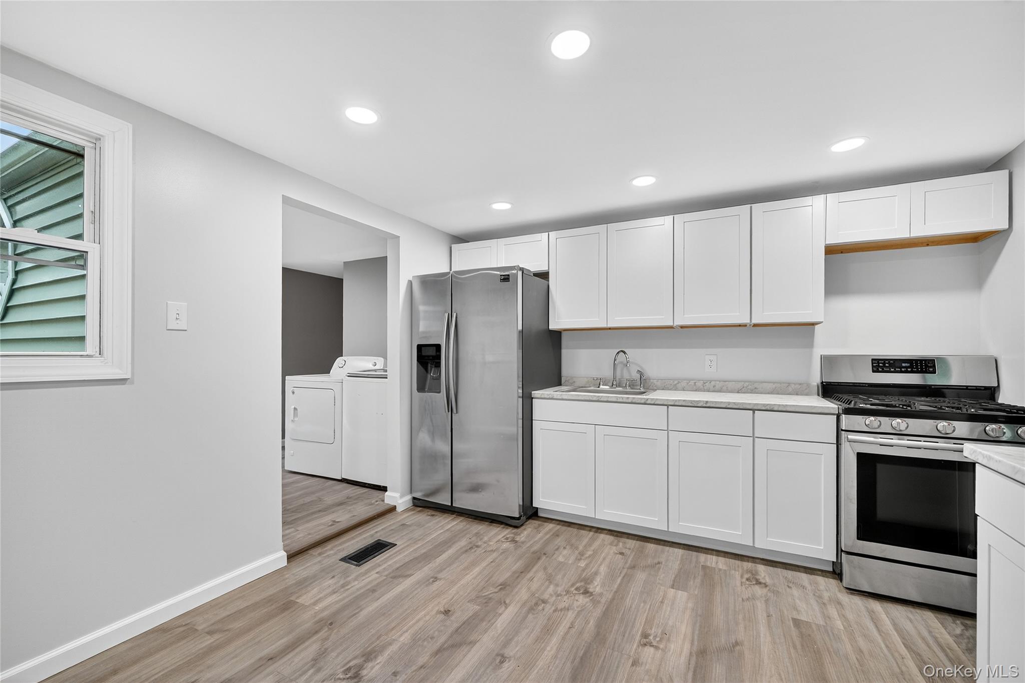 #13 photo, 7 N Wayne Avenue, West Haverstraw , NY 10993