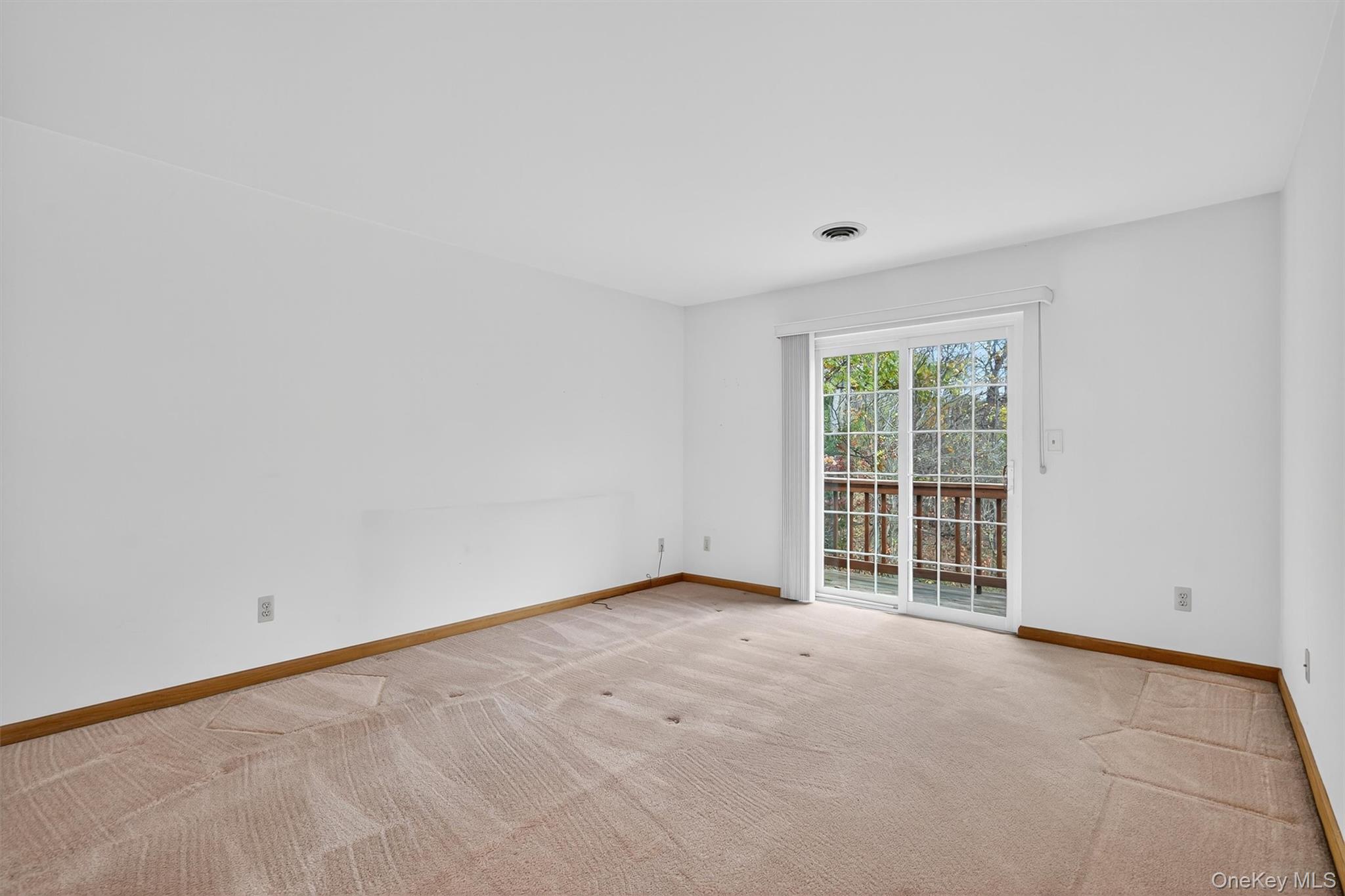 #10 photo, 204 Ruby Court, Highland Mills , NY 10930