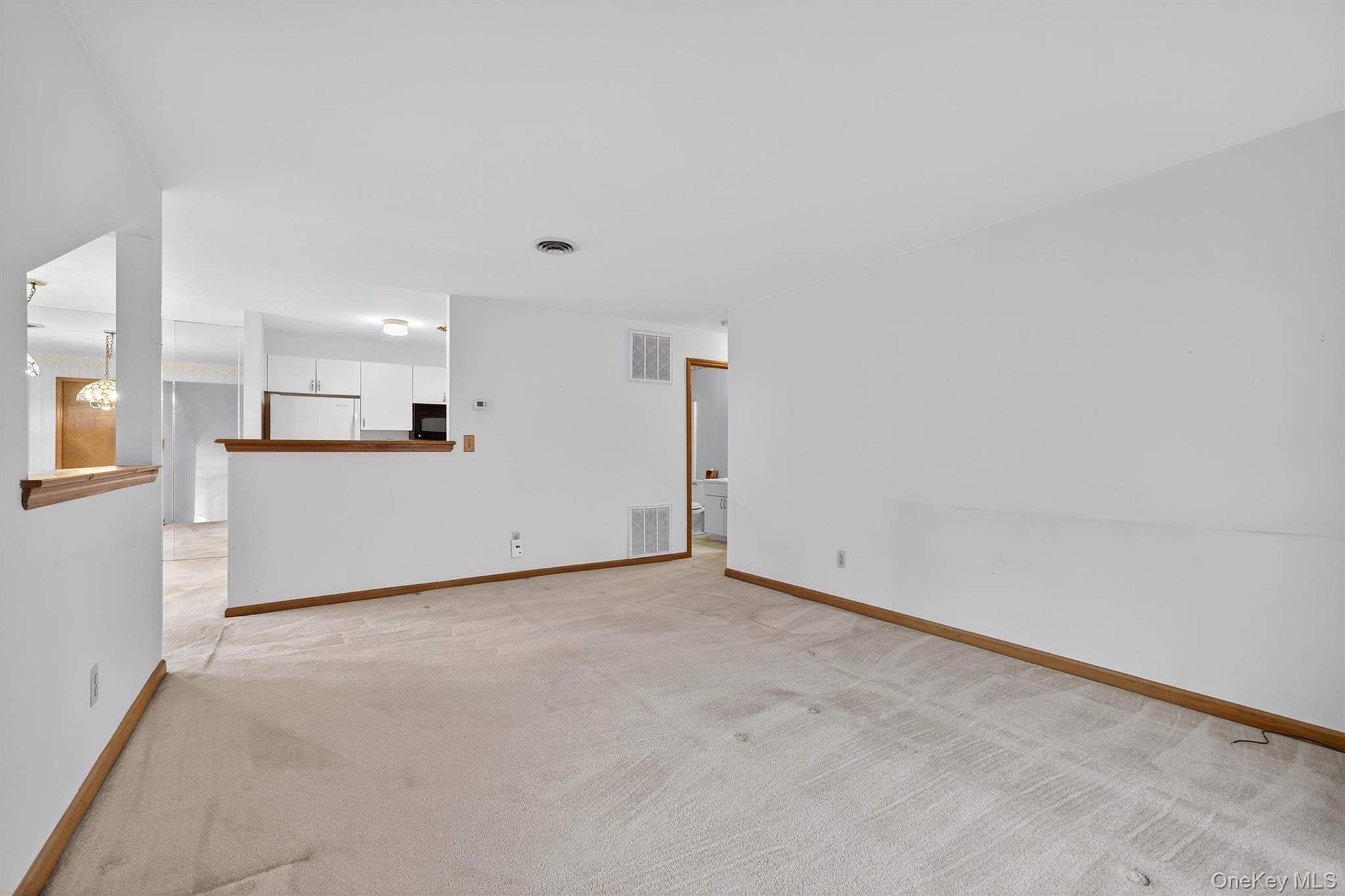 #13 photo, 204 Ruby Court, Highland Mills , NY 10930