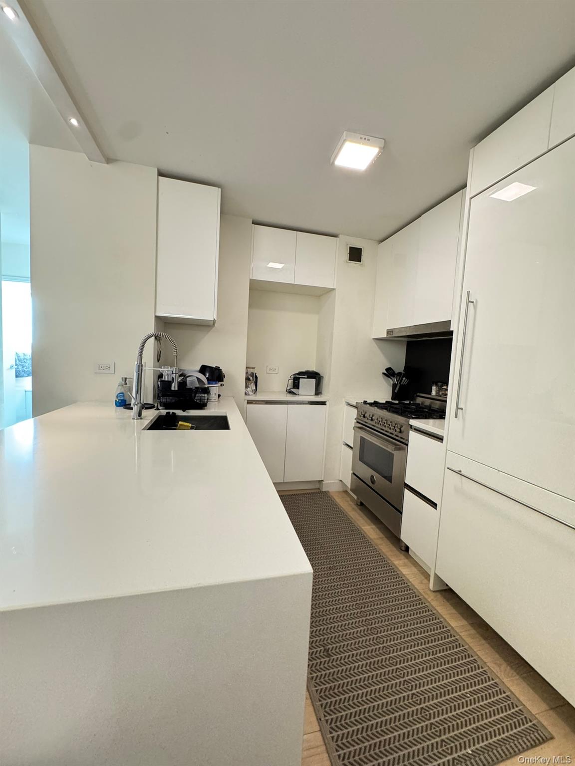 #3 photo, 301 W 53rd Street, マンハッタン New York (Manhattan) , NY 10019