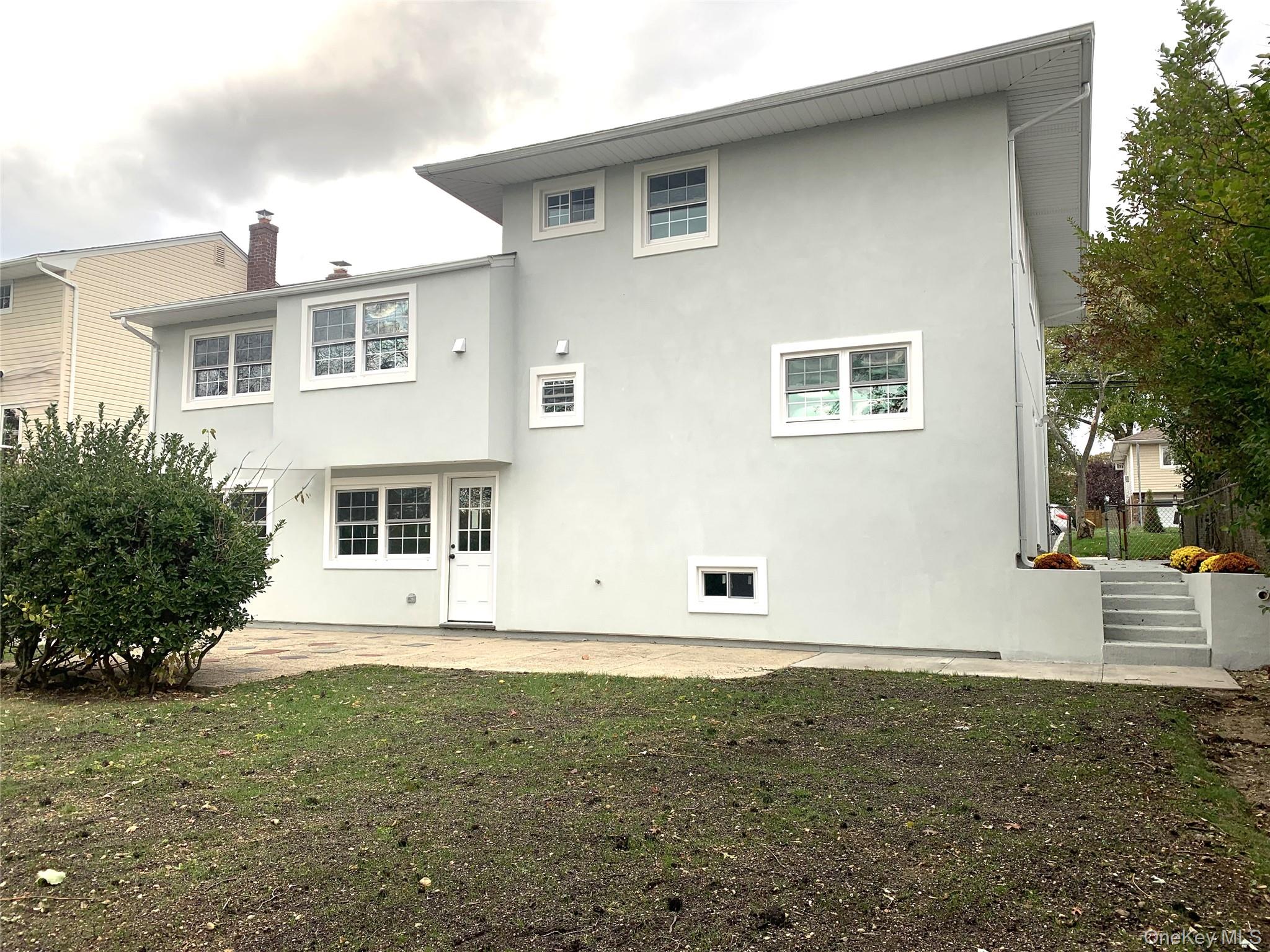 #2 photo, 1706 Old Mill Road, ナッソー郡 Merrick , NY 11566