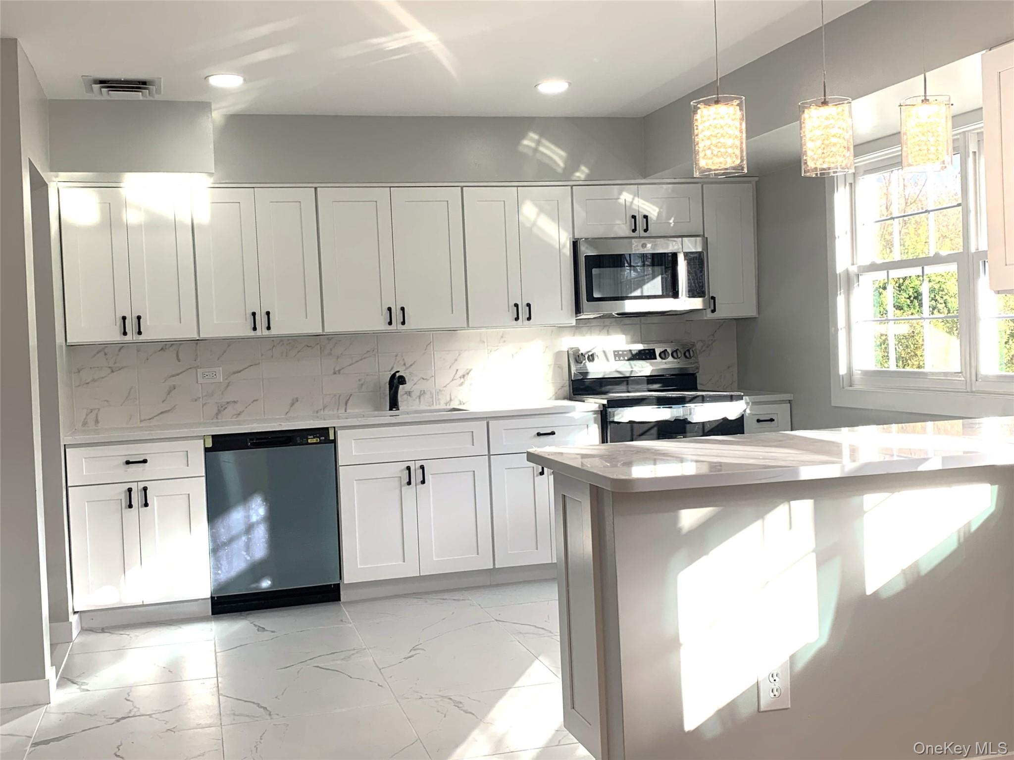 #5 photo, 1706 Old Mill Road, ナッソー郡 Merrick , NY 11566