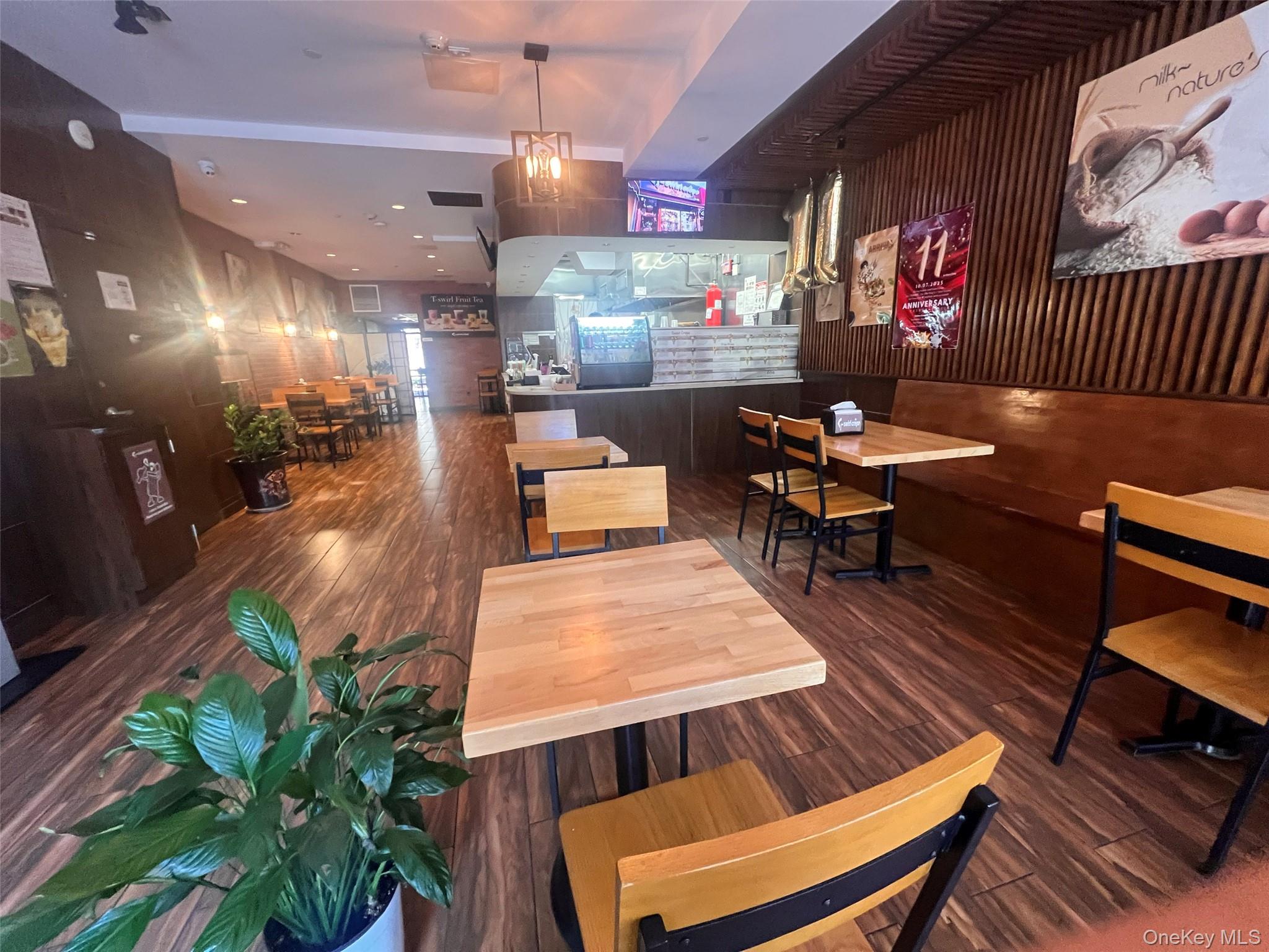 #8 photo, 71 Middle Neck Road, ナッソー郡 Great Neck , NY 11021