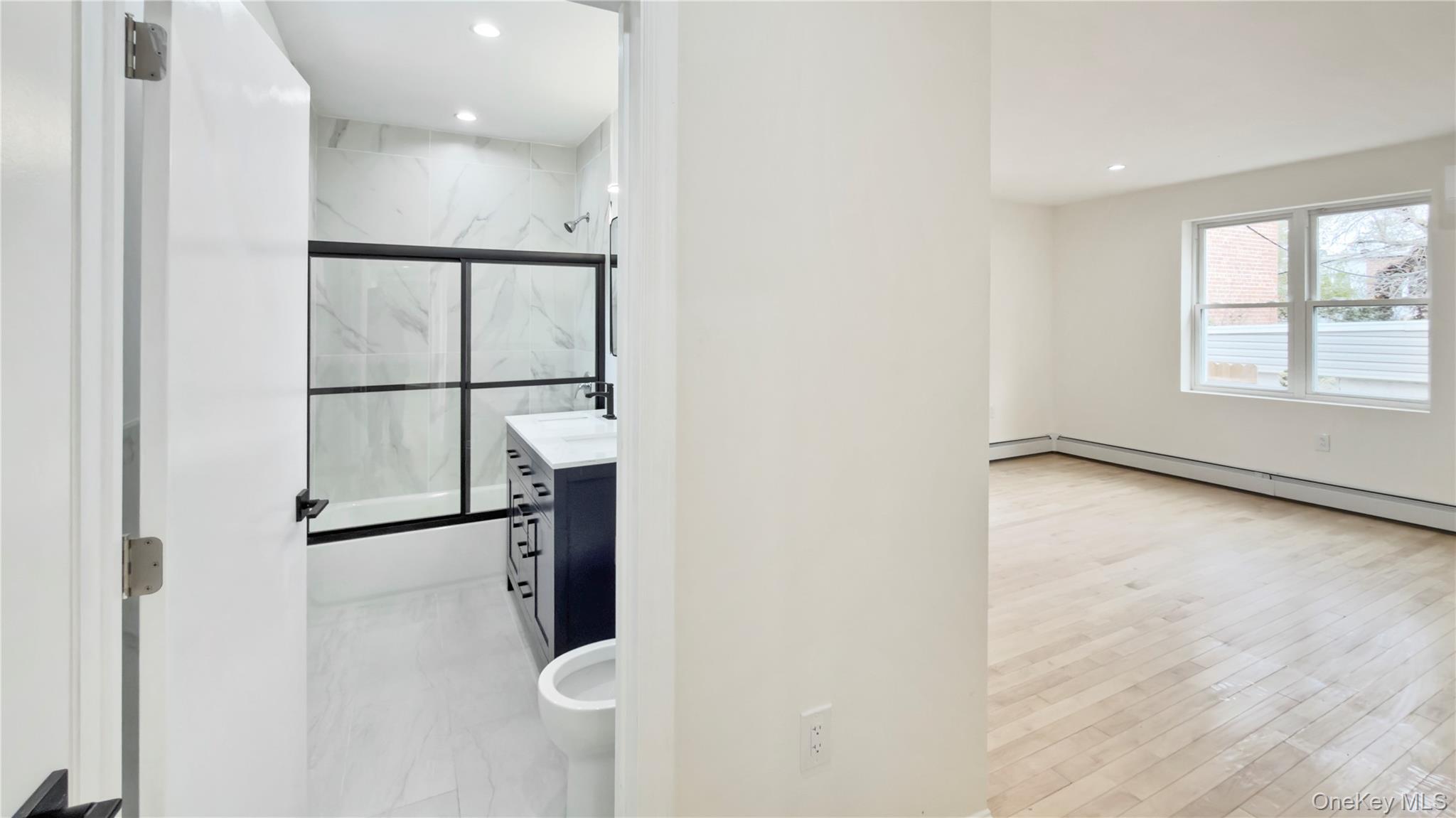 #12 photo, 903 E 93rd Street, ブルックリン区 Brooklyn , NY 11236