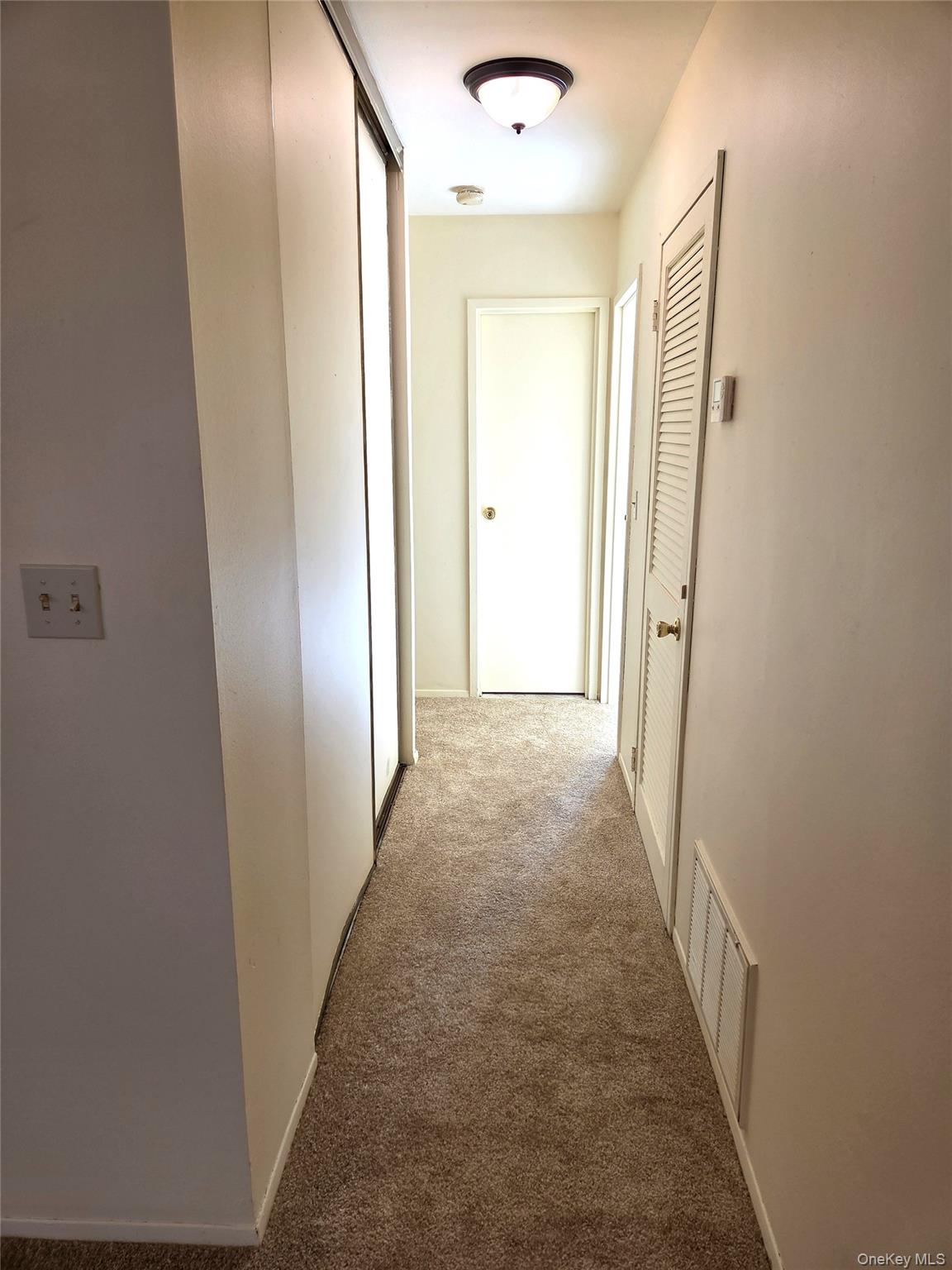 #10 photo, 618 Lake Court, サフォーク郡 Middle Island , NY 11953