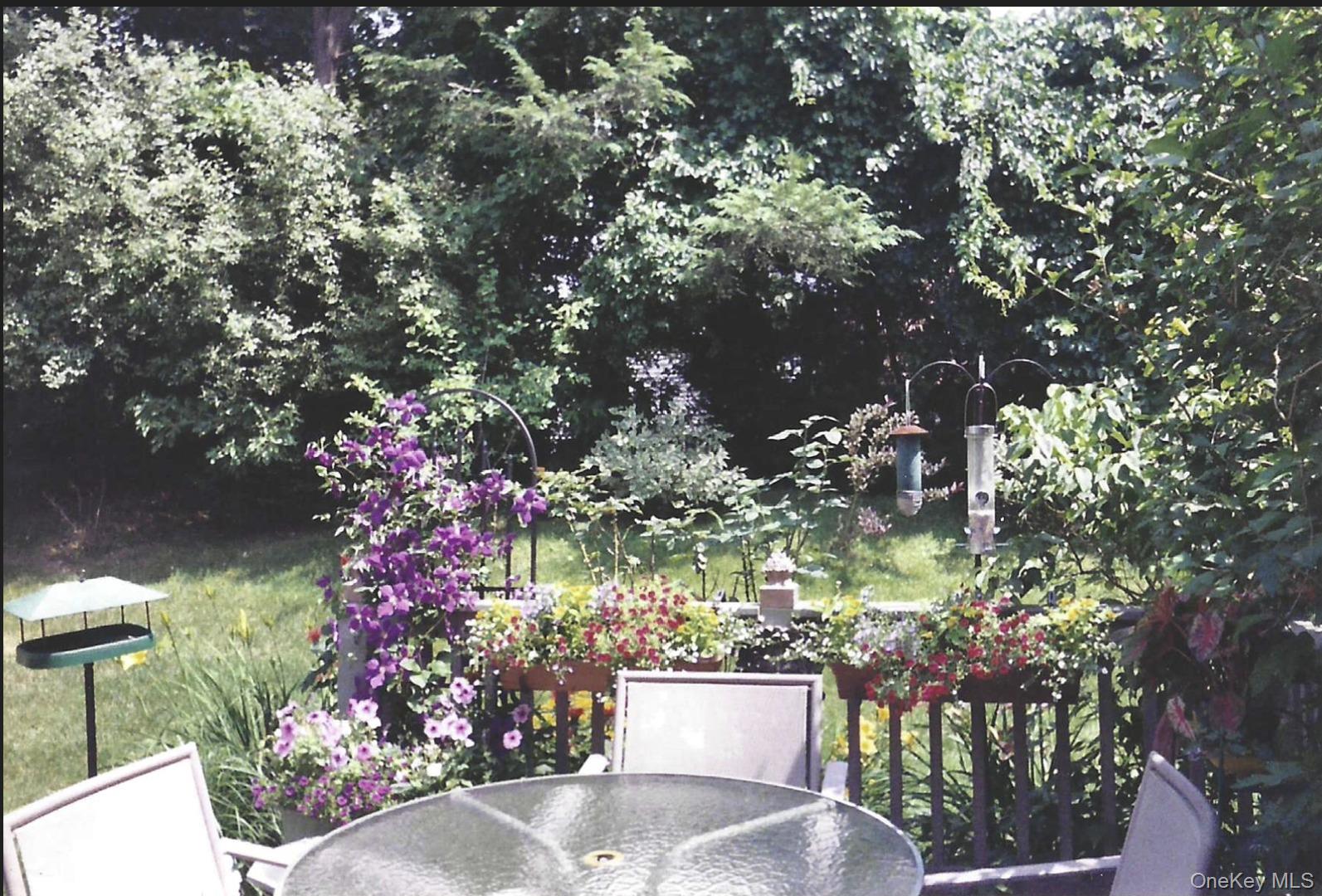 #19 photo, 618 Lake Court, サフォーク郡 Middle Island , NY 11953