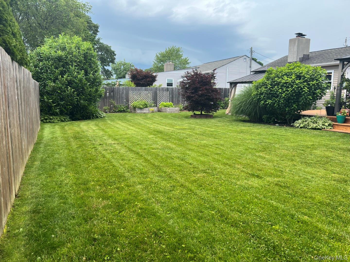 #4 photo, 32 Lloyd Avenue, サフォーク郡 North Babylon , NY 11703