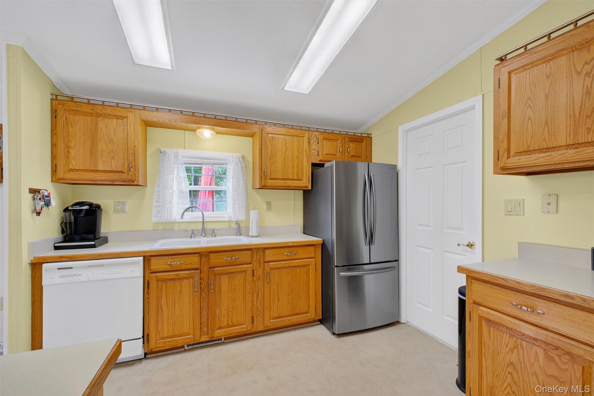 #14 photo, 54 Fourth Drive, Hyde Park , NY 12538