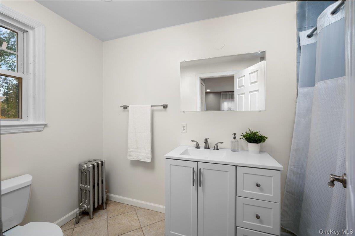 #10 photo, 33 Hollowbrook Court, Cortlandt Manor , NY 10567