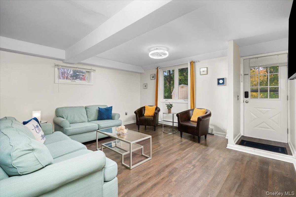 #19 photo, 33 Hollowbrook Court, Cortlandt Manor , NY 10567