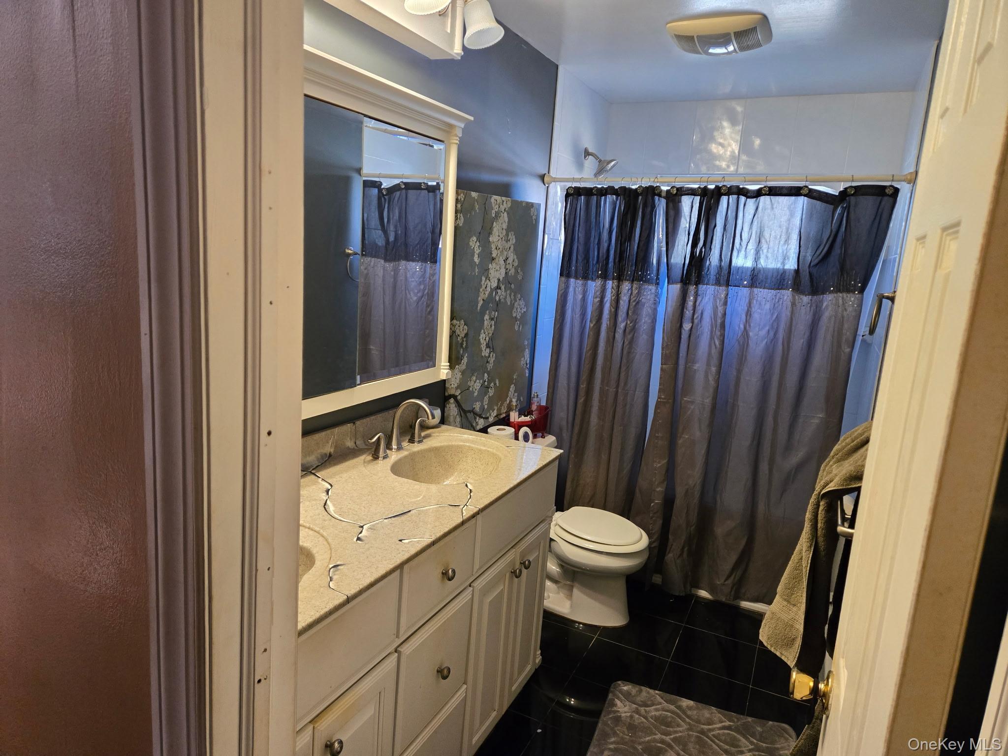 #14 photo, 829 Stanley Street, West Islip , NY 11795