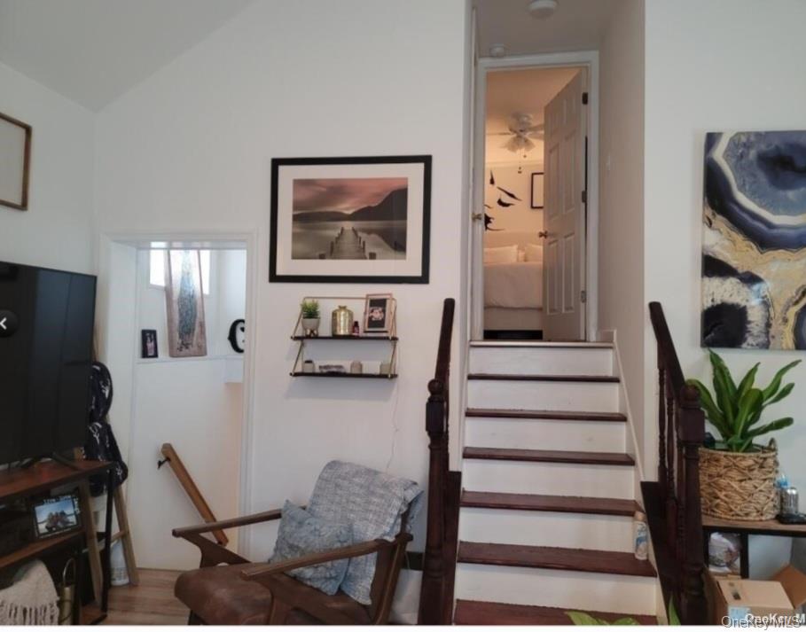 #10 photo, 556 Hawkins Road, サフォーク郡 Selden , NY 11784