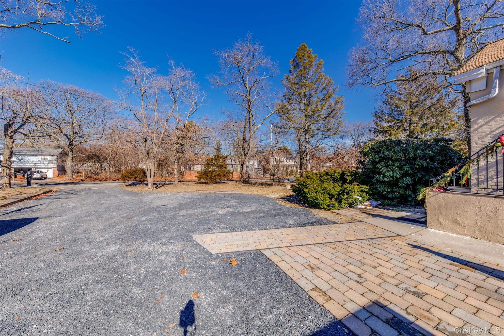 #2 photo, 556 Hawkins Road, サフォーク郡 Selden , NY 11784