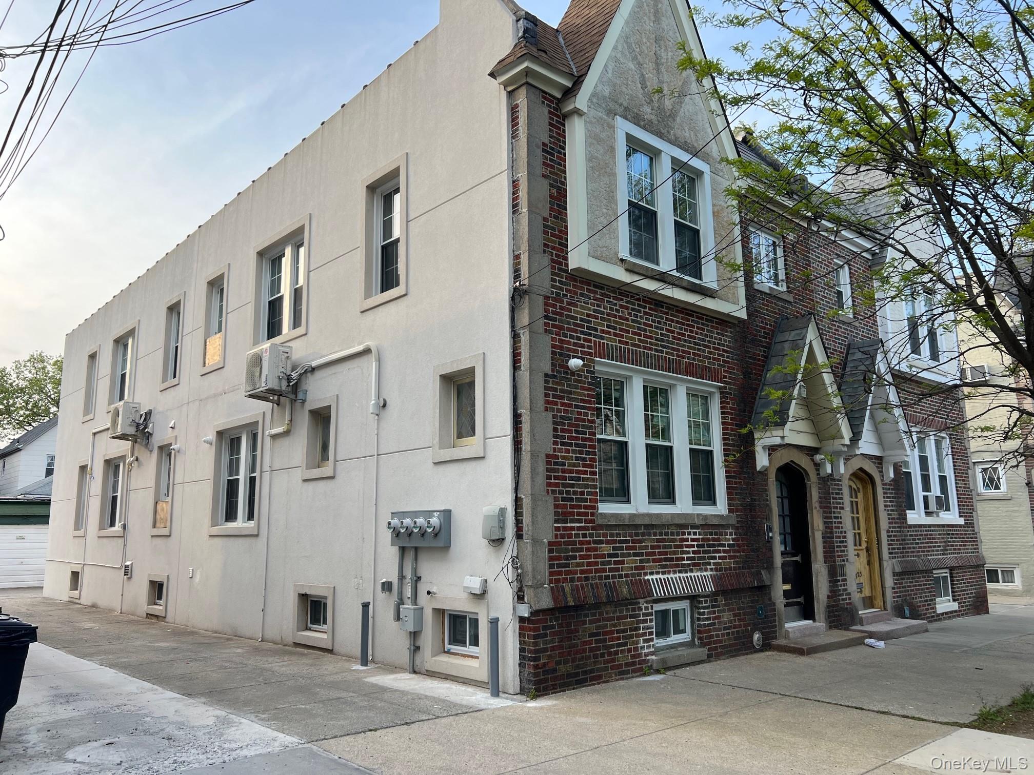 #6 photo, 89-21 69th Road, Forest Hills , NY 11375