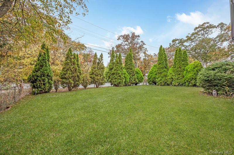 #11 photo, 7 Gillette Avenue, サフォーク郡 Patchogue , NY 11772