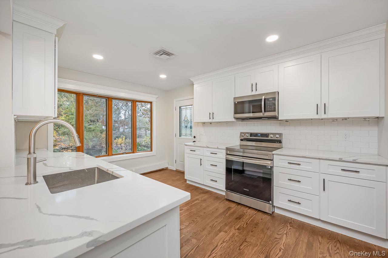 #19 photo, 7 Gillette Avenue, サフォーク郡 Patchogue , NY 11772