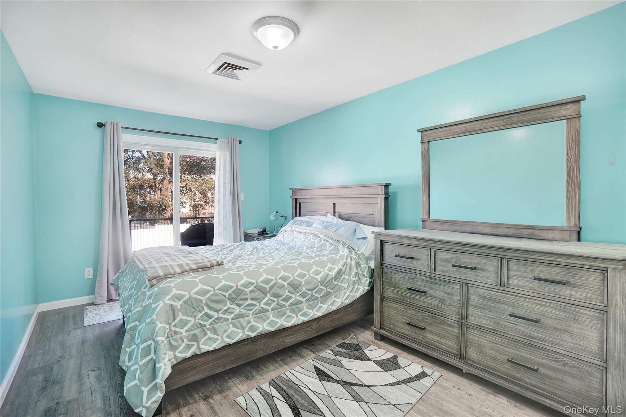 #20 photo, 22235 Davenport Avenue, Queens Village , NY 11428