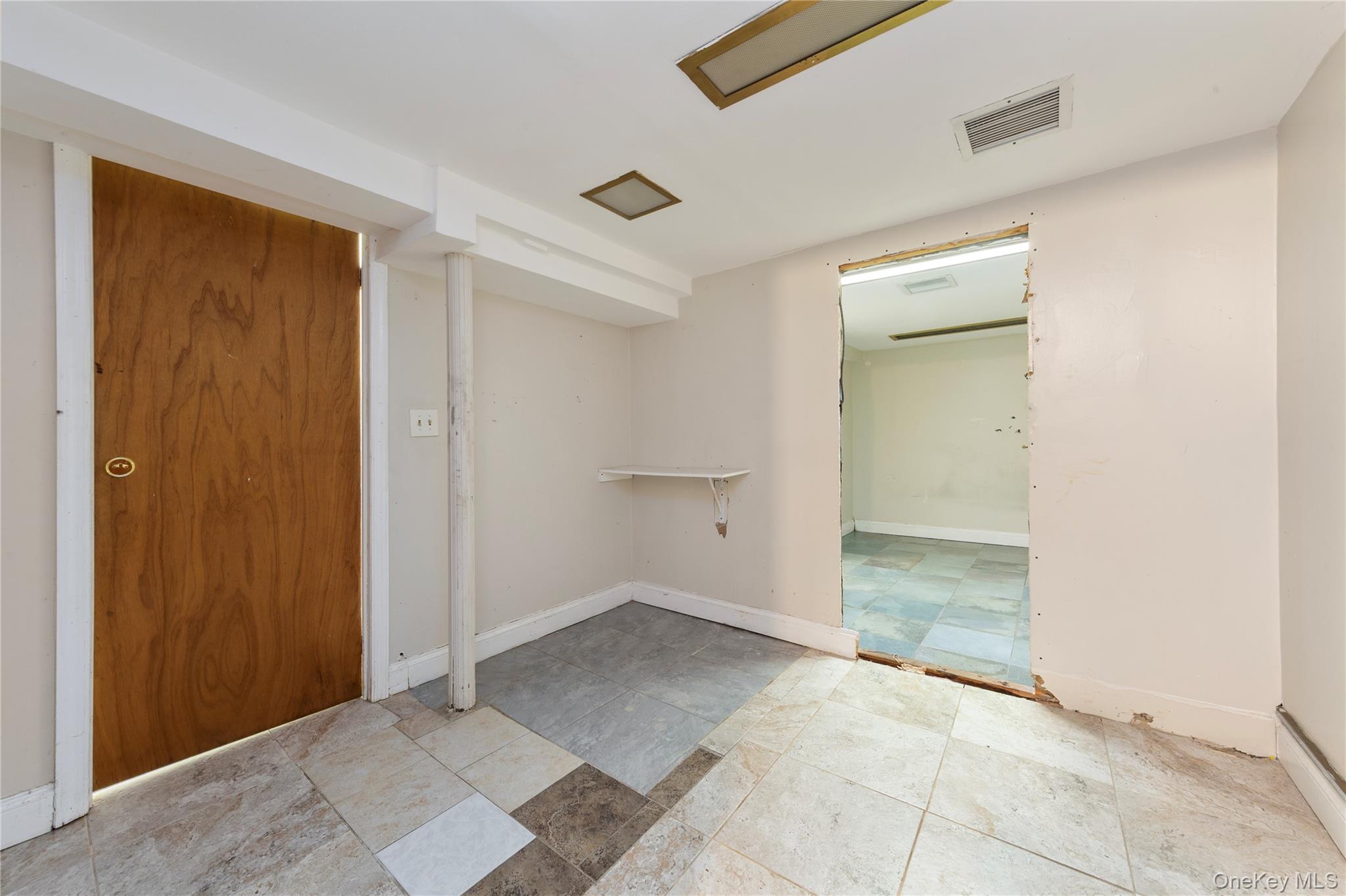 #12 photo, 20017 Linden Boulevard, クイーンズ区 Saint Albans , NY 11412