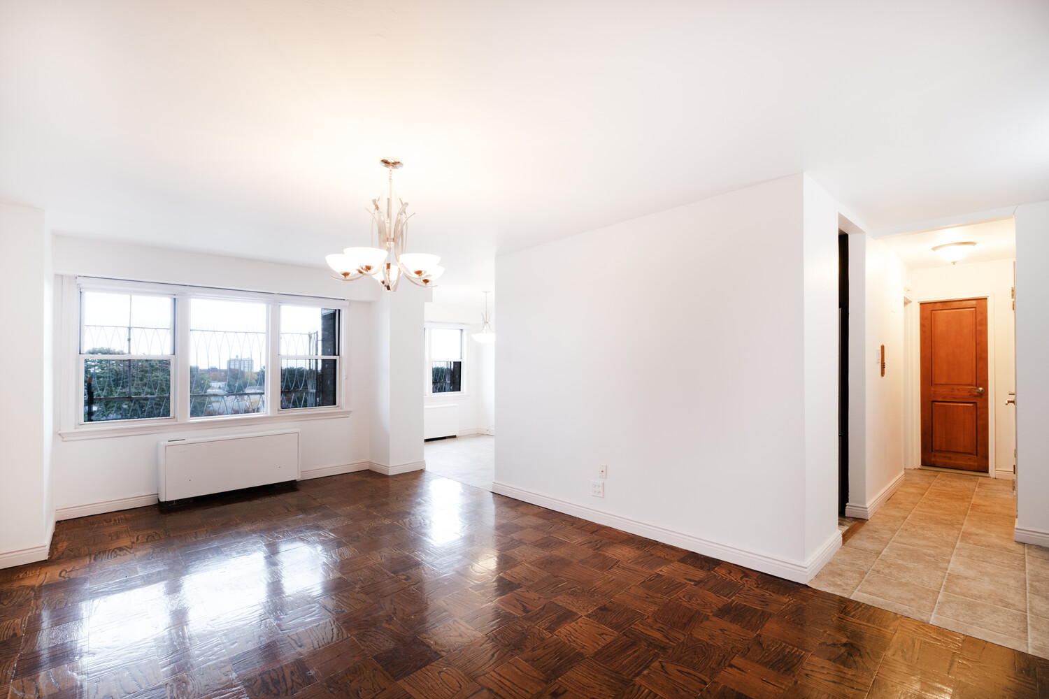 #1 photo, 1401 OCEAN Avenue, ブルックリン区 Midwood , NY 11210