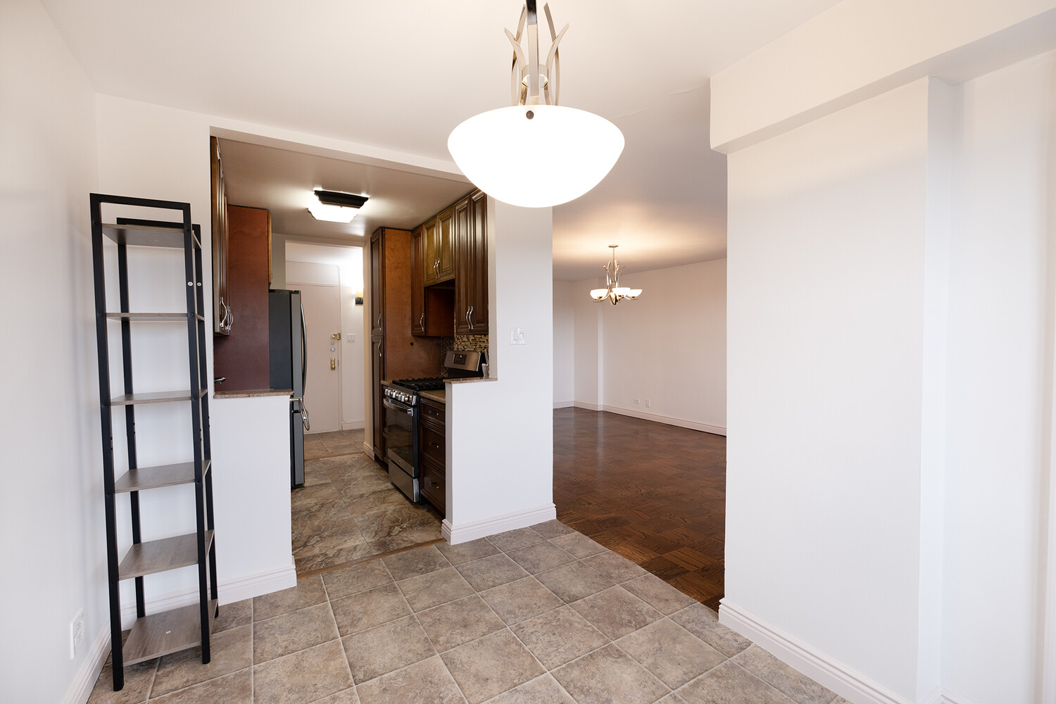 #5 photo, 1401 OCEAN Avenue, ブルックリン区 Midwood , NY 11210