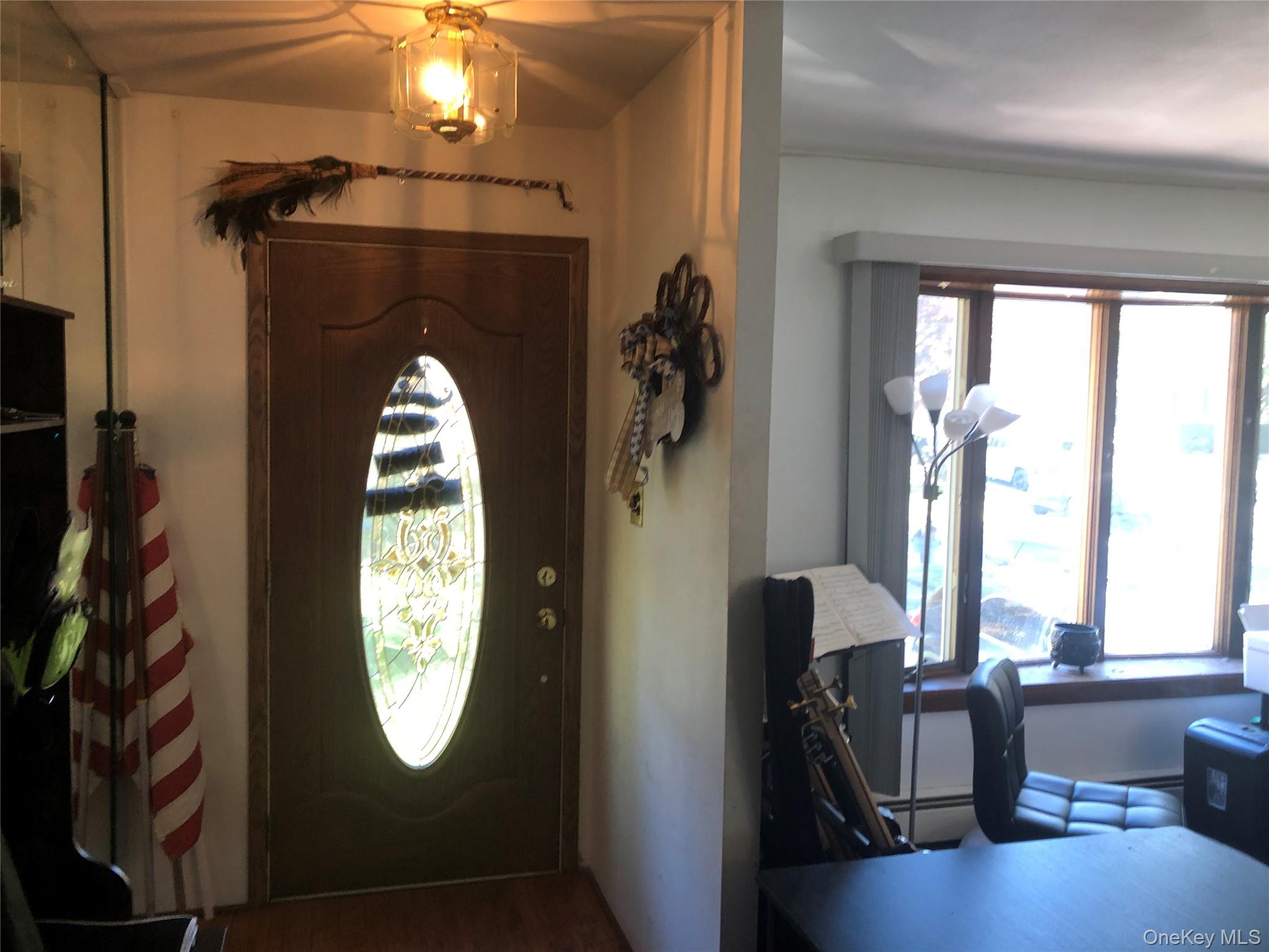 #13 photo, 44 Nadine Lane, サフォーク郡 Port Jefferson Station , NY 11776